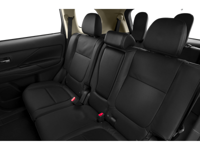 2015 Mitsubishi Outlander SE