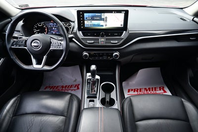 2023 Nissan Altima SR