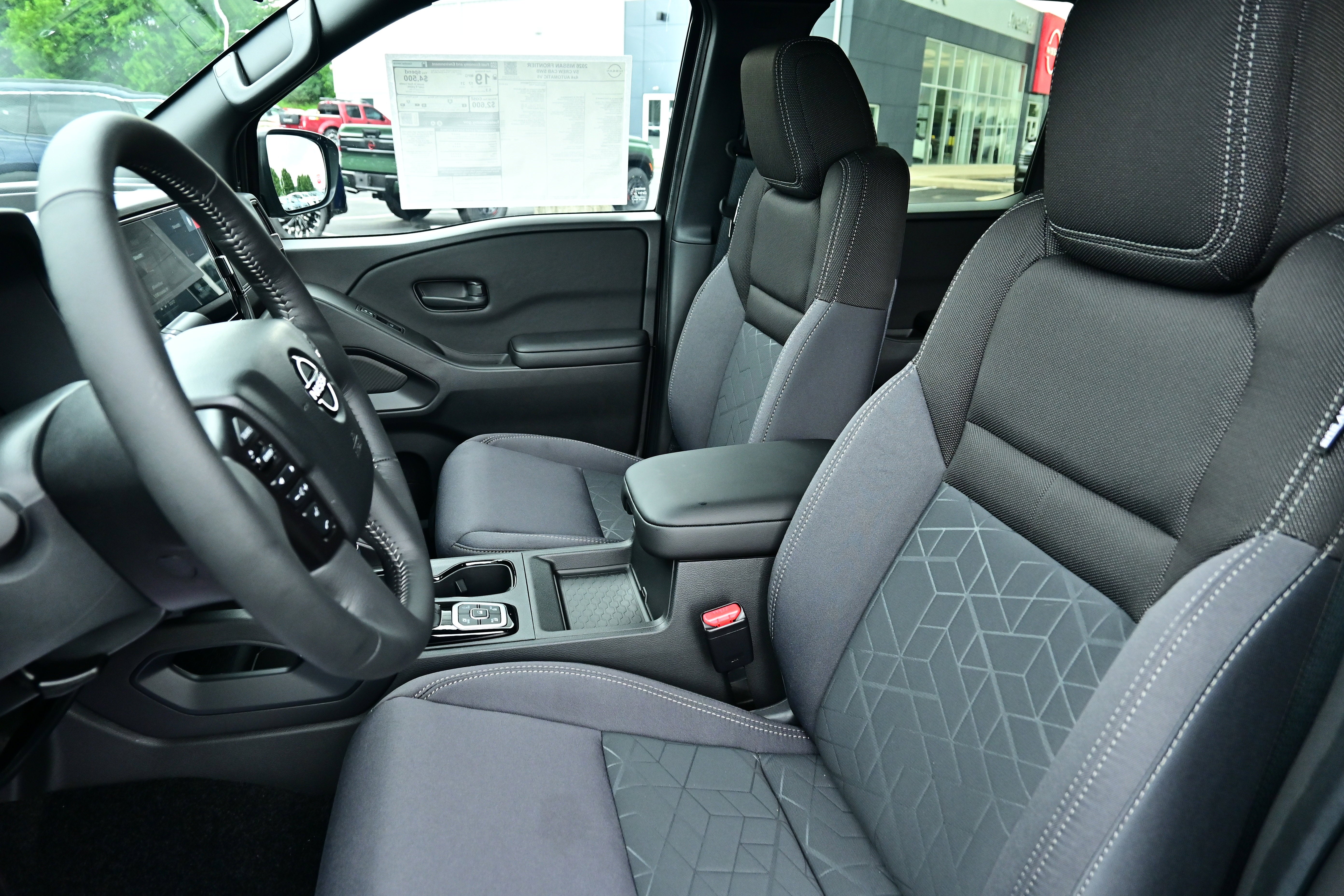 2026 Nissan Frontier Crew Cab SV
