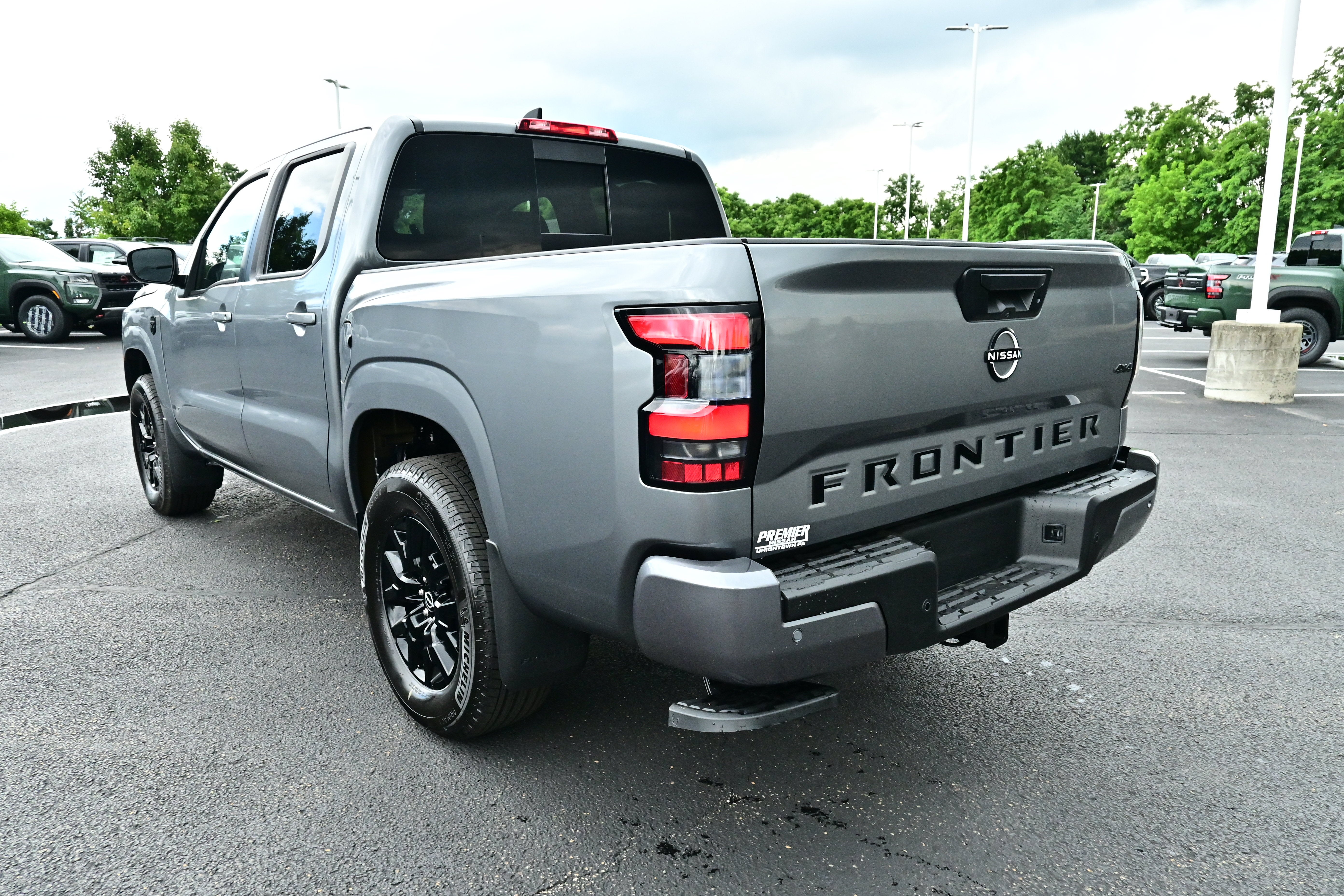 2026 Nissan Frontier Crew Cab SV