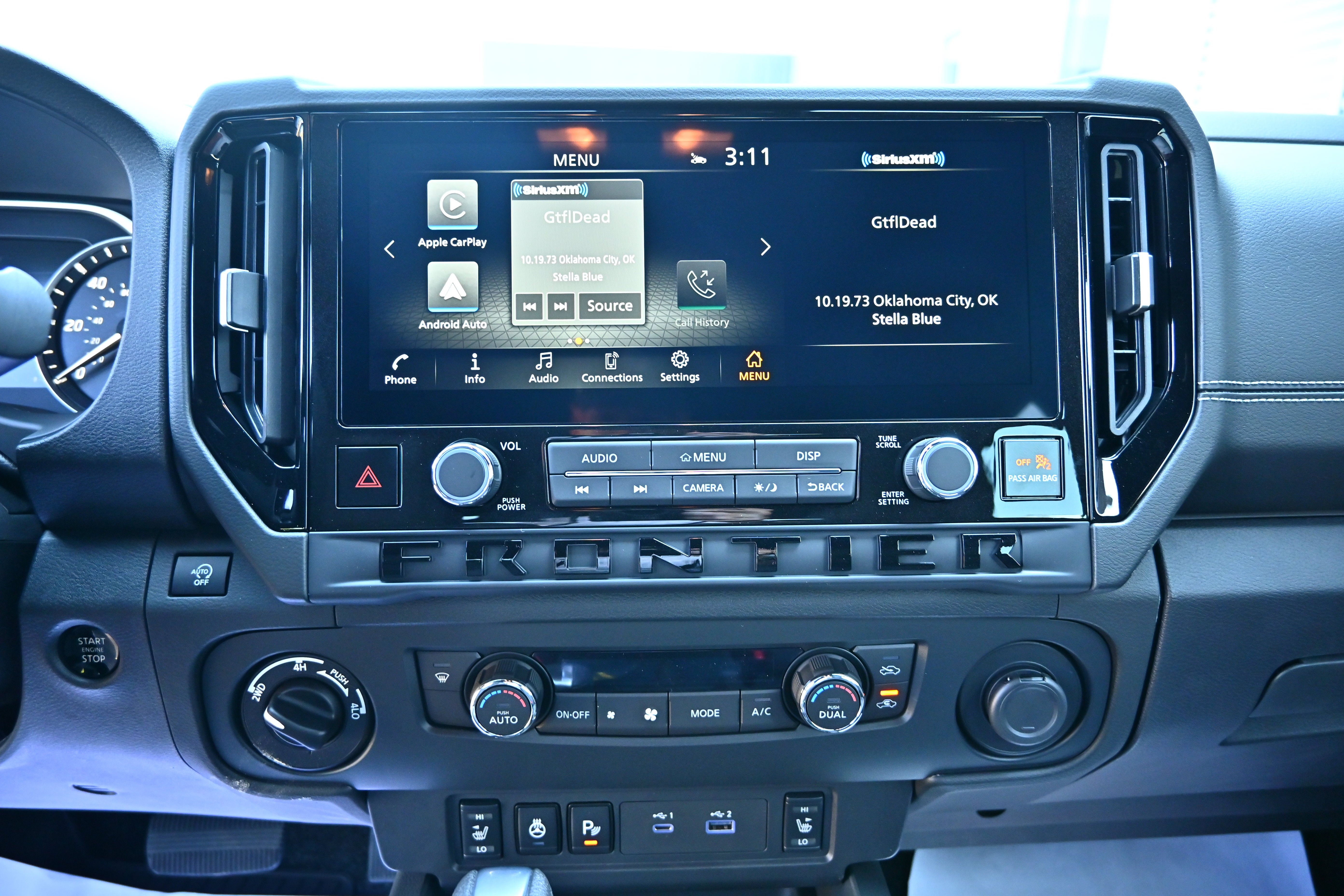 2026 Nissan Frontier Crew Cab SV