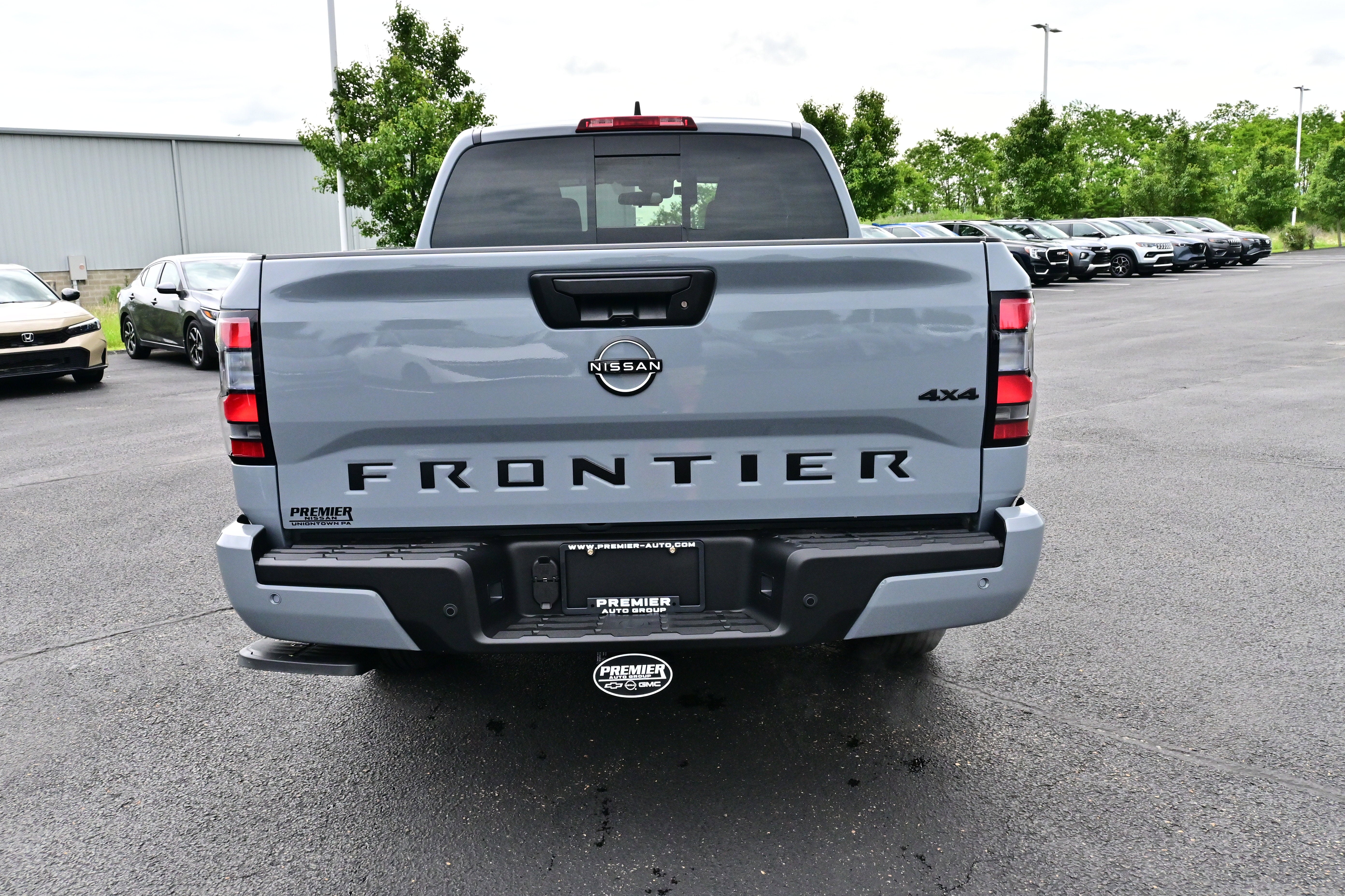 2026 Nissan Frontier Crew Cab SV