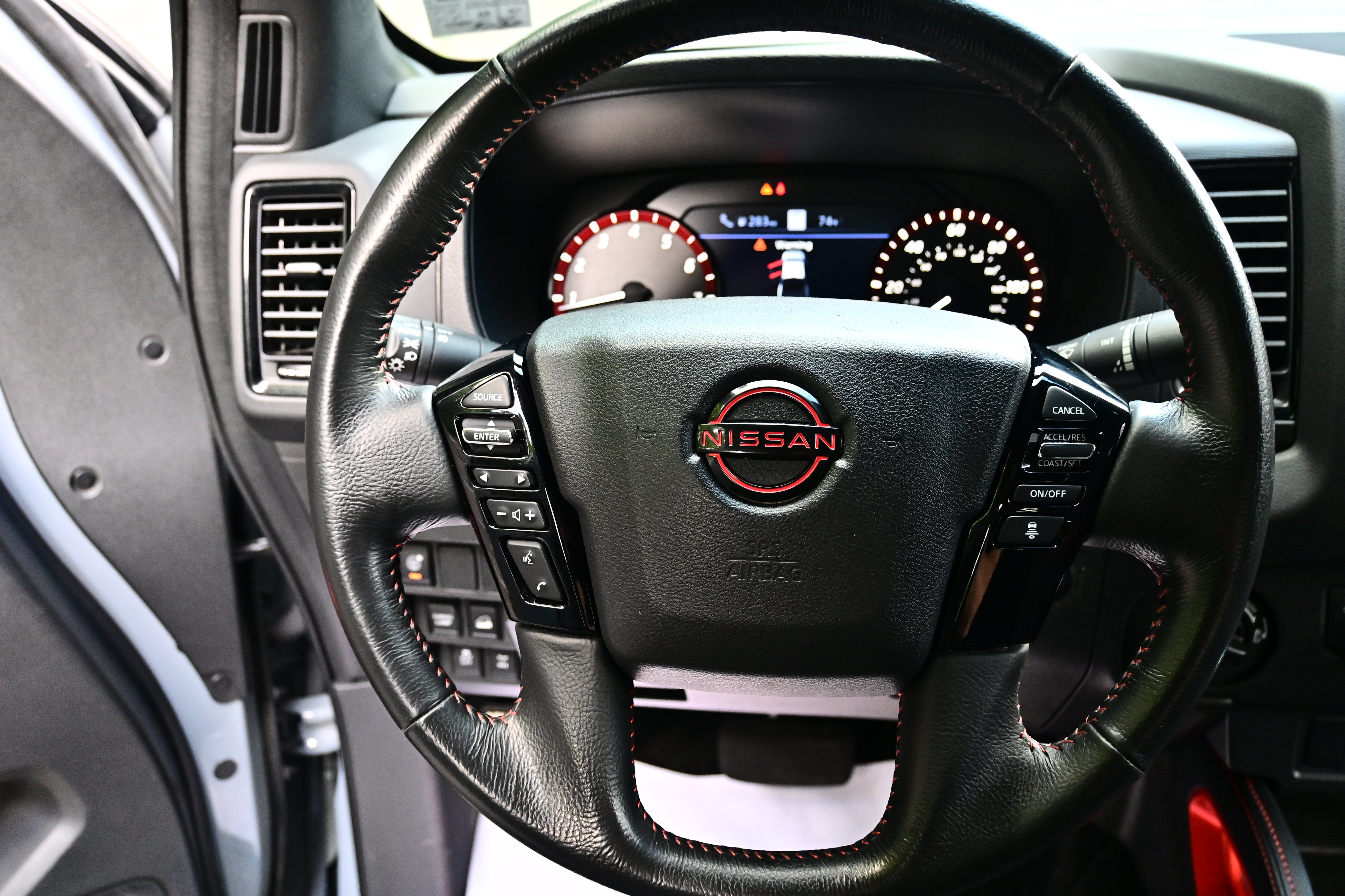 2024 Nissan Frontier Crew Cab PRO-4X®