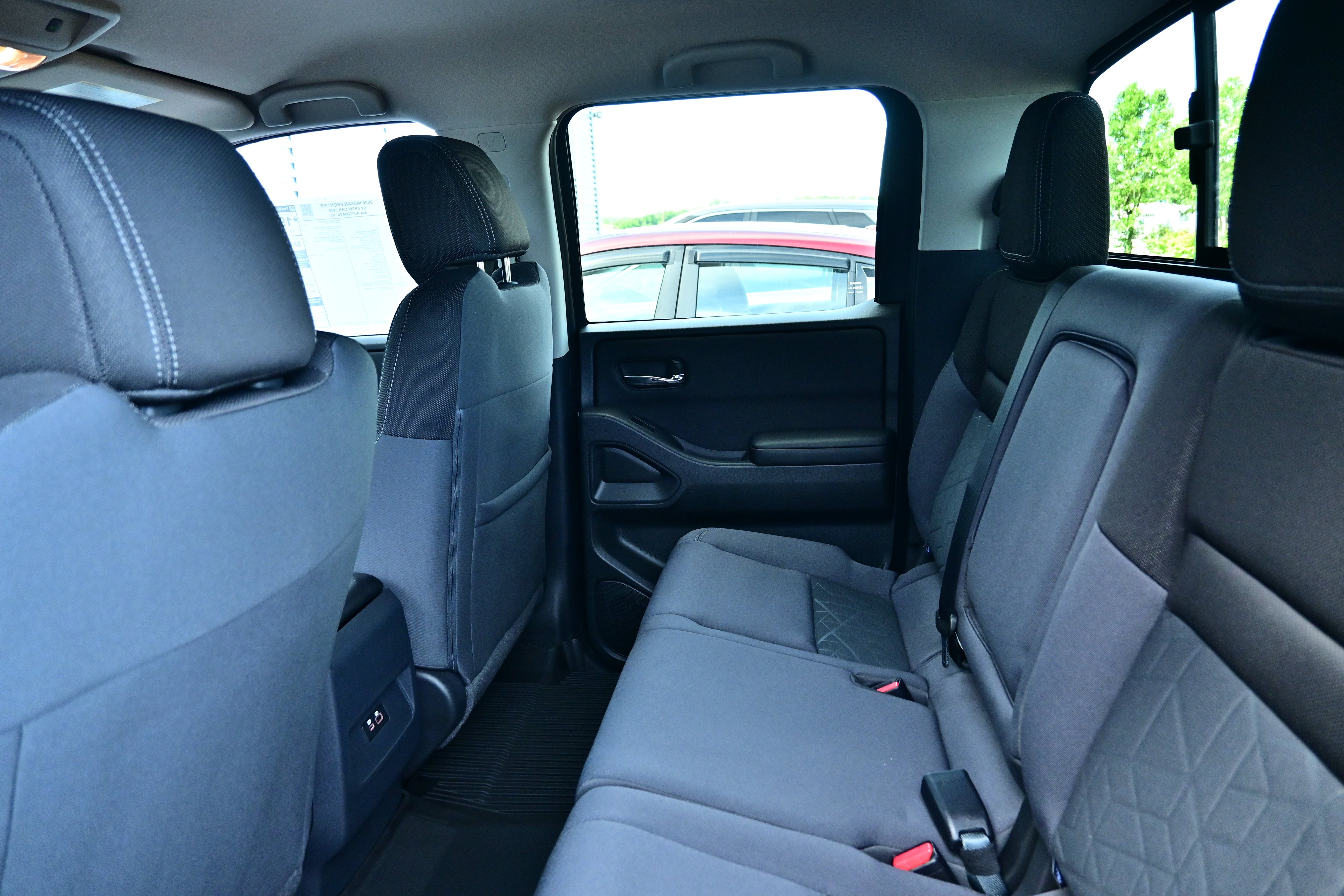 2026 Nissan Frontier Crew Cab SV