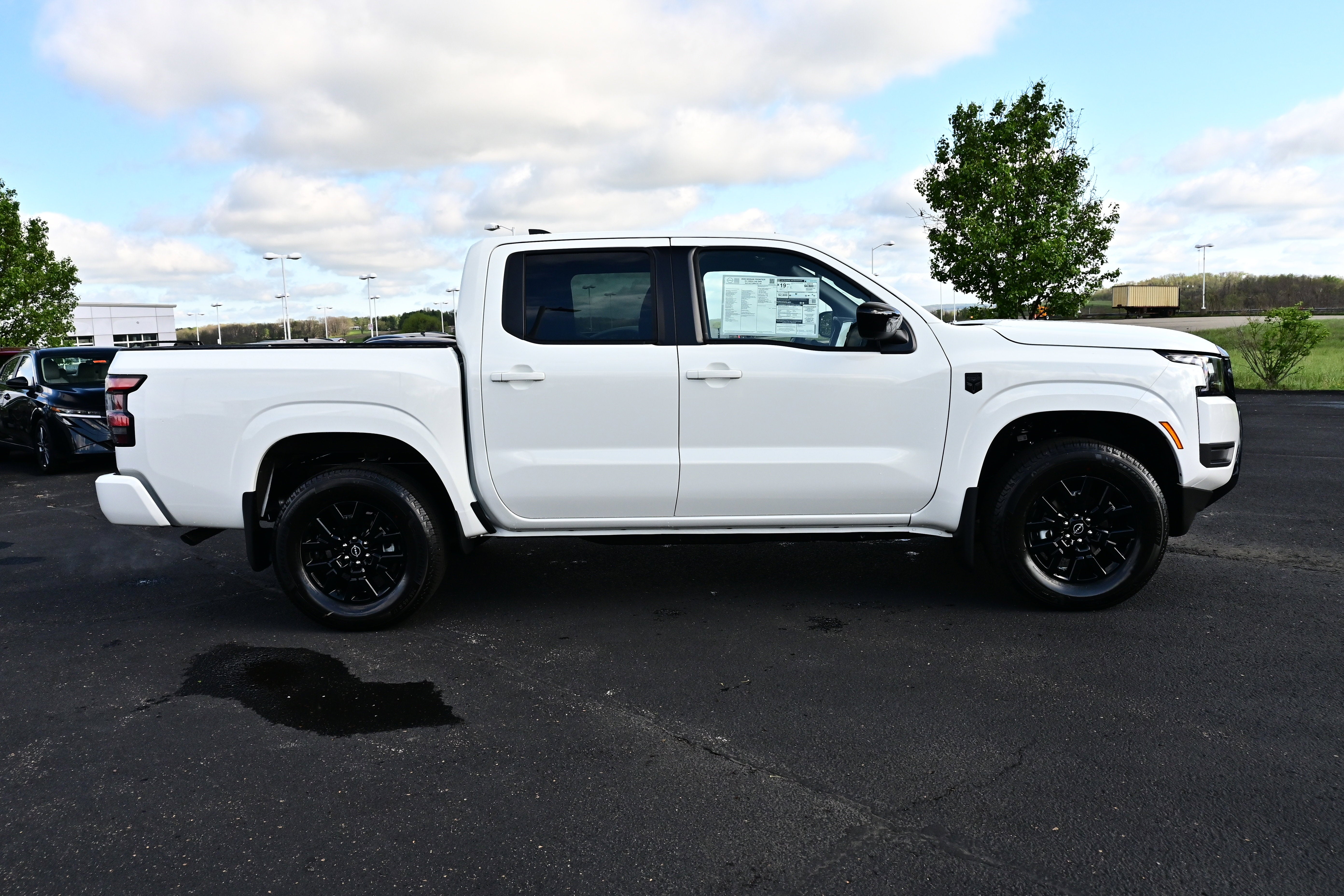 2026 Nissan Frontier Crew Cab SV