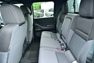 2026 Nissan Frontier Crew Cab SV