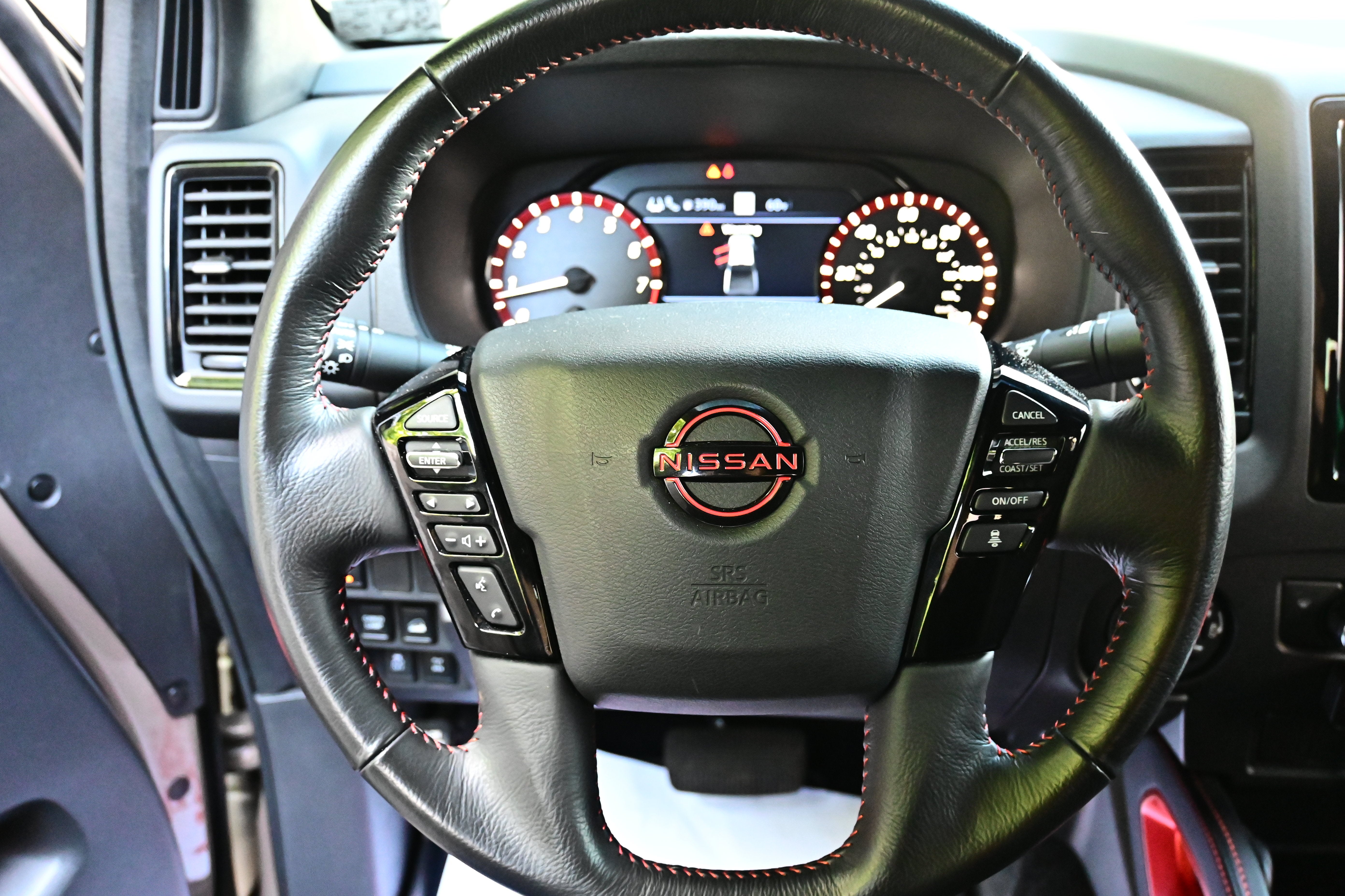 2024 Nissan Frontier Crew Cab PRO-4X®