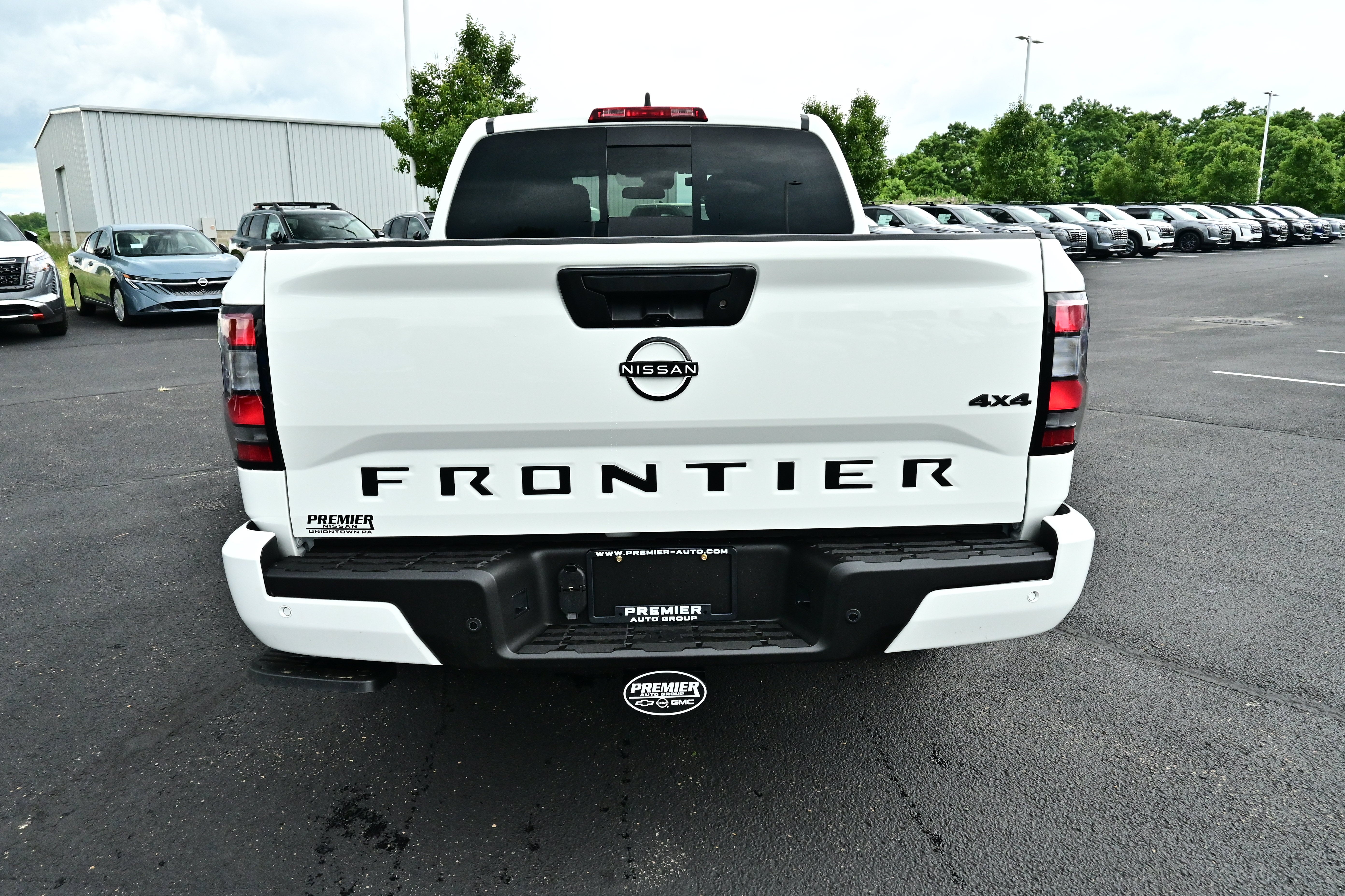 2026 Nissan Frontier Crew Cab SV