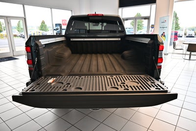 2027 Nissan Frontier Crew Cab PRO-4X® Long Bed