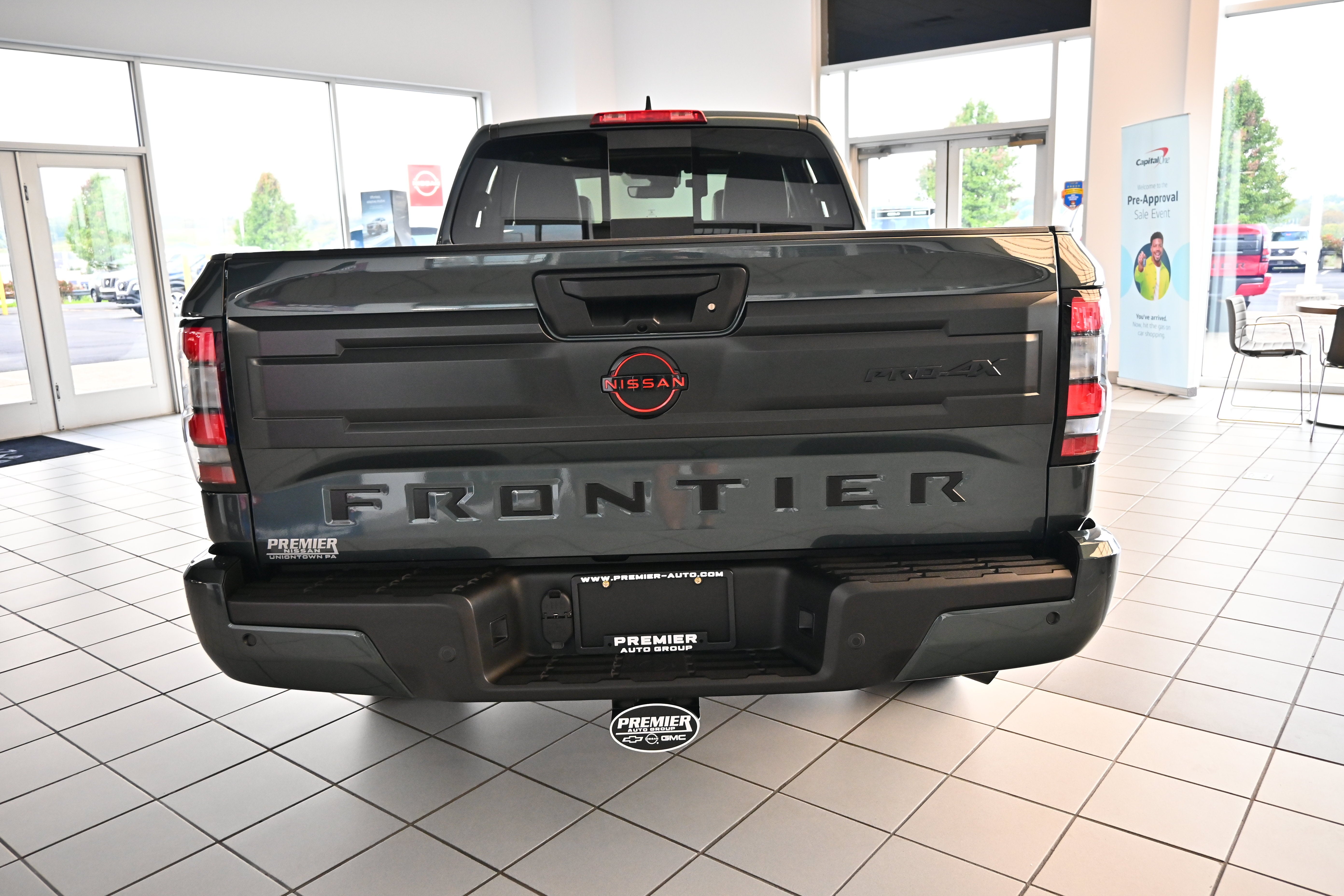 2027 Nissan Frontier Crew Cab PRO-4X® Long Bed