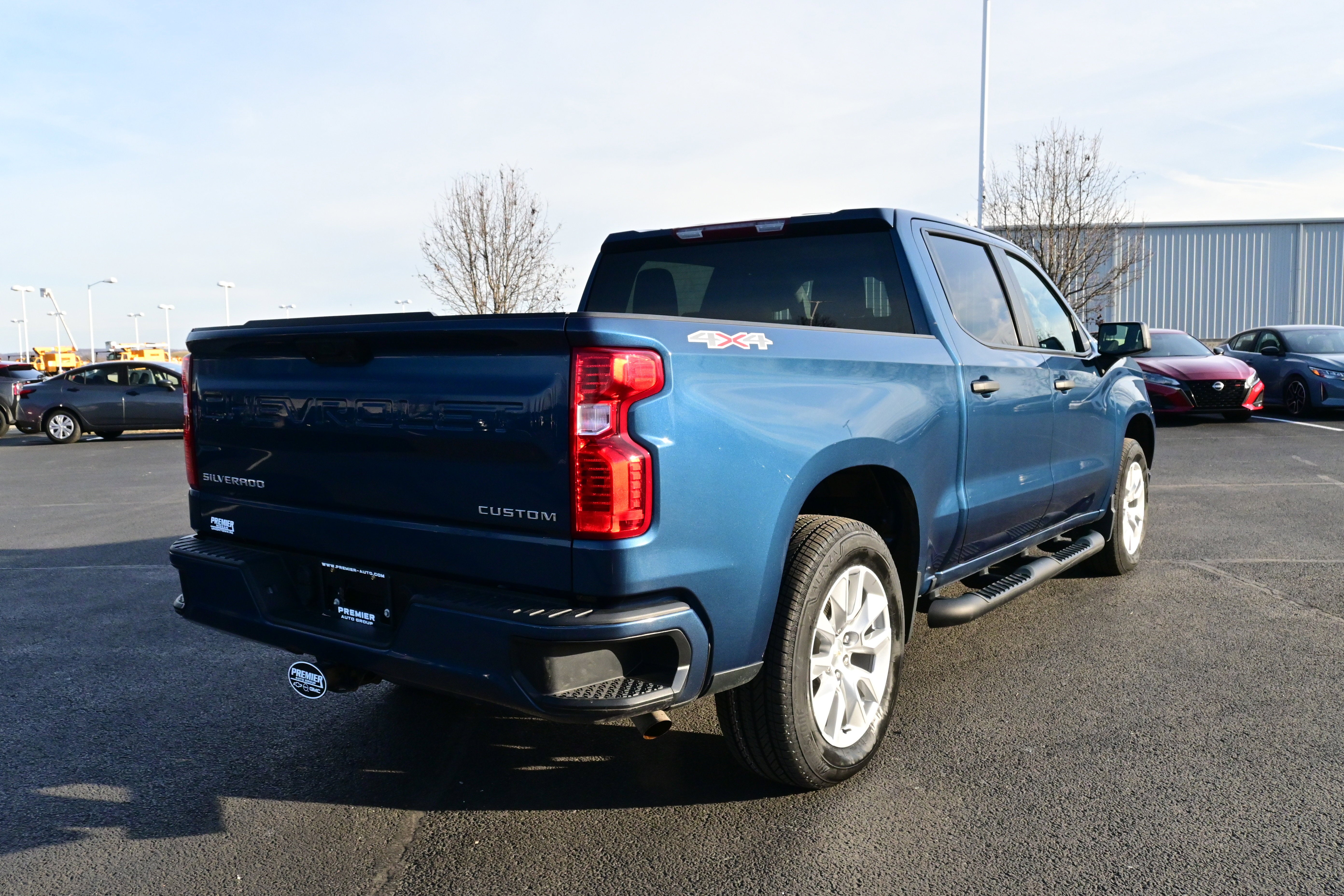 2023 Chevrolet Silverado 1500 Custom