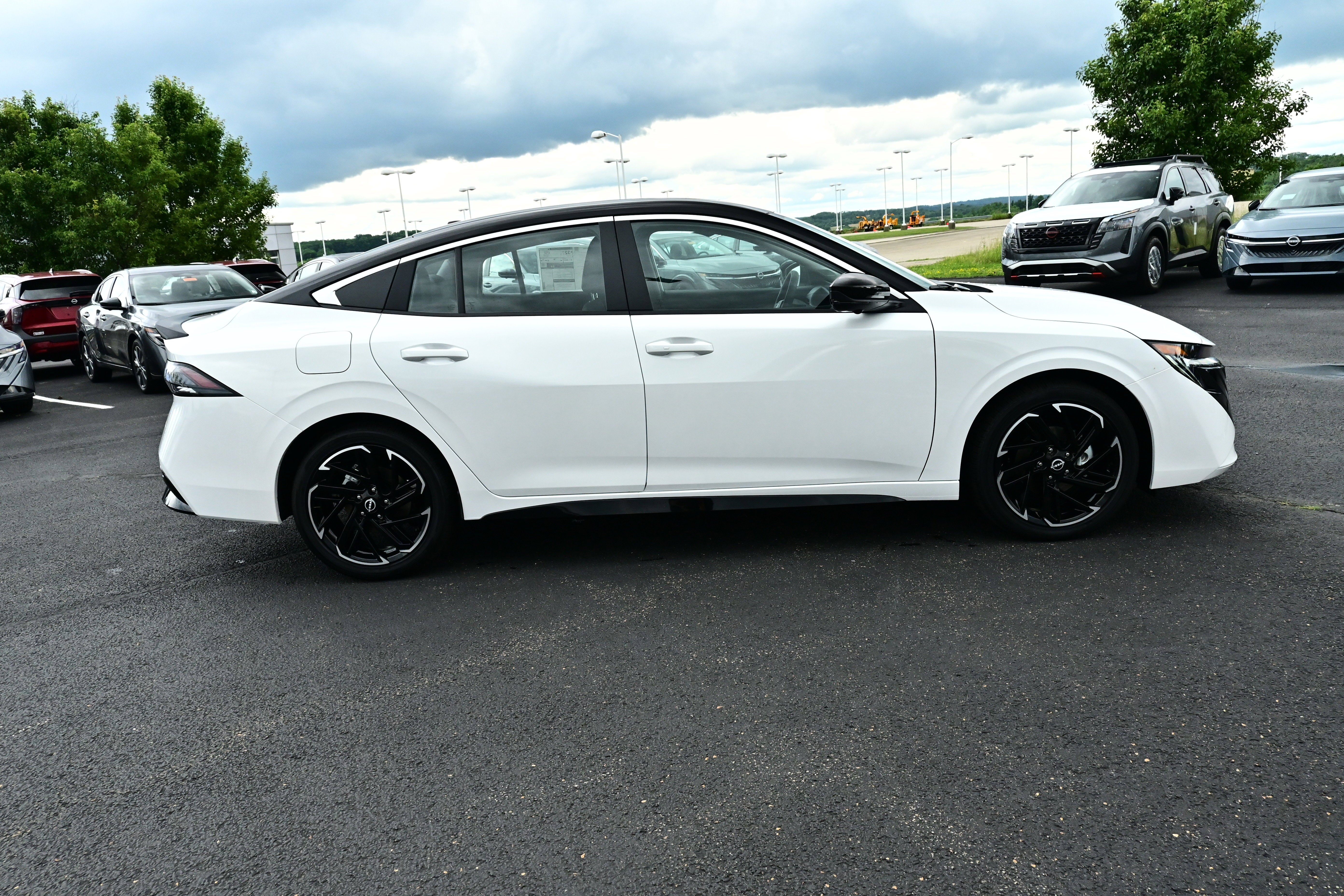 2026 Nissan Sentra SR