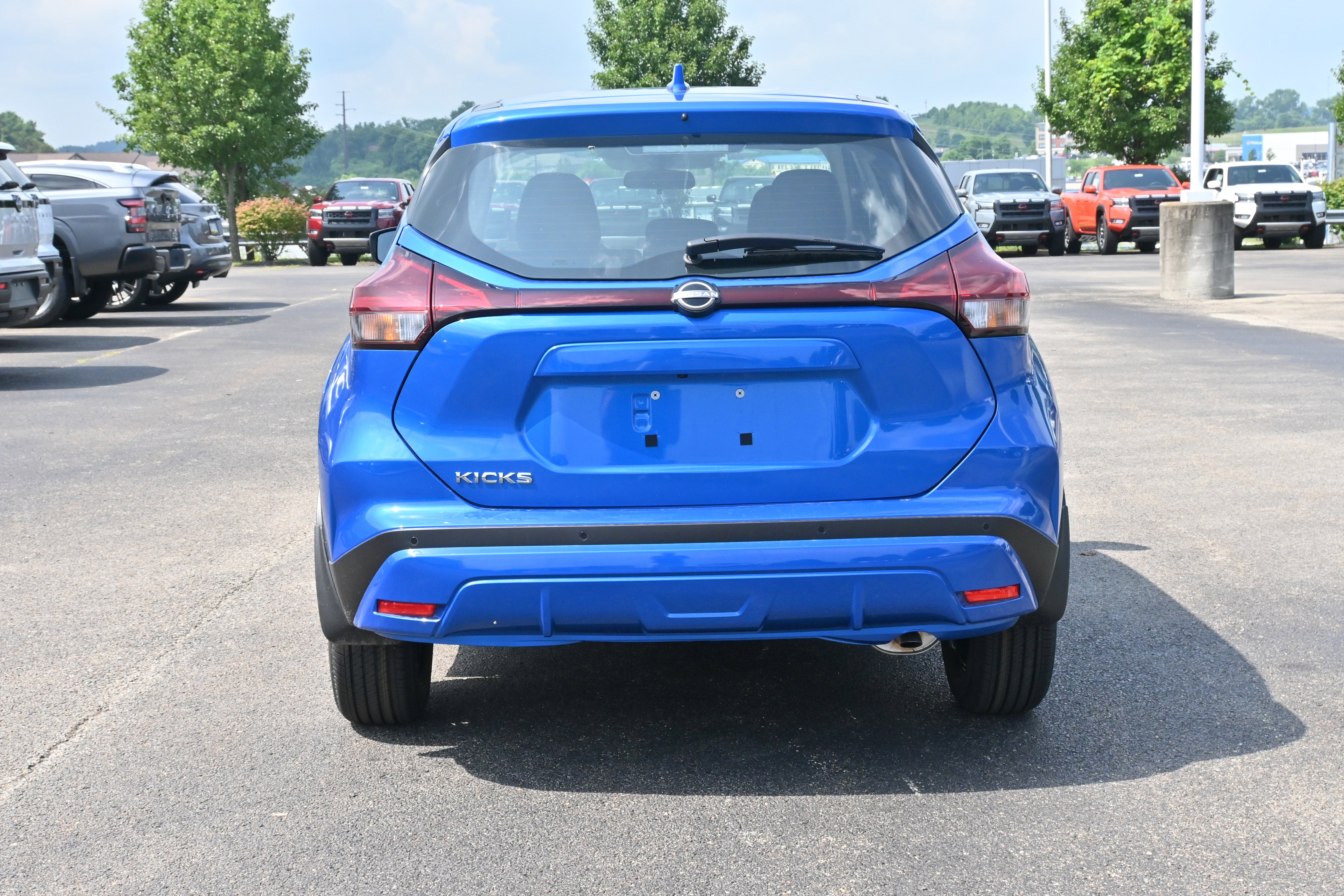 2025 Nissan Kicks Play S