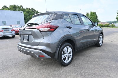 2025 Nissan Kicks Play S