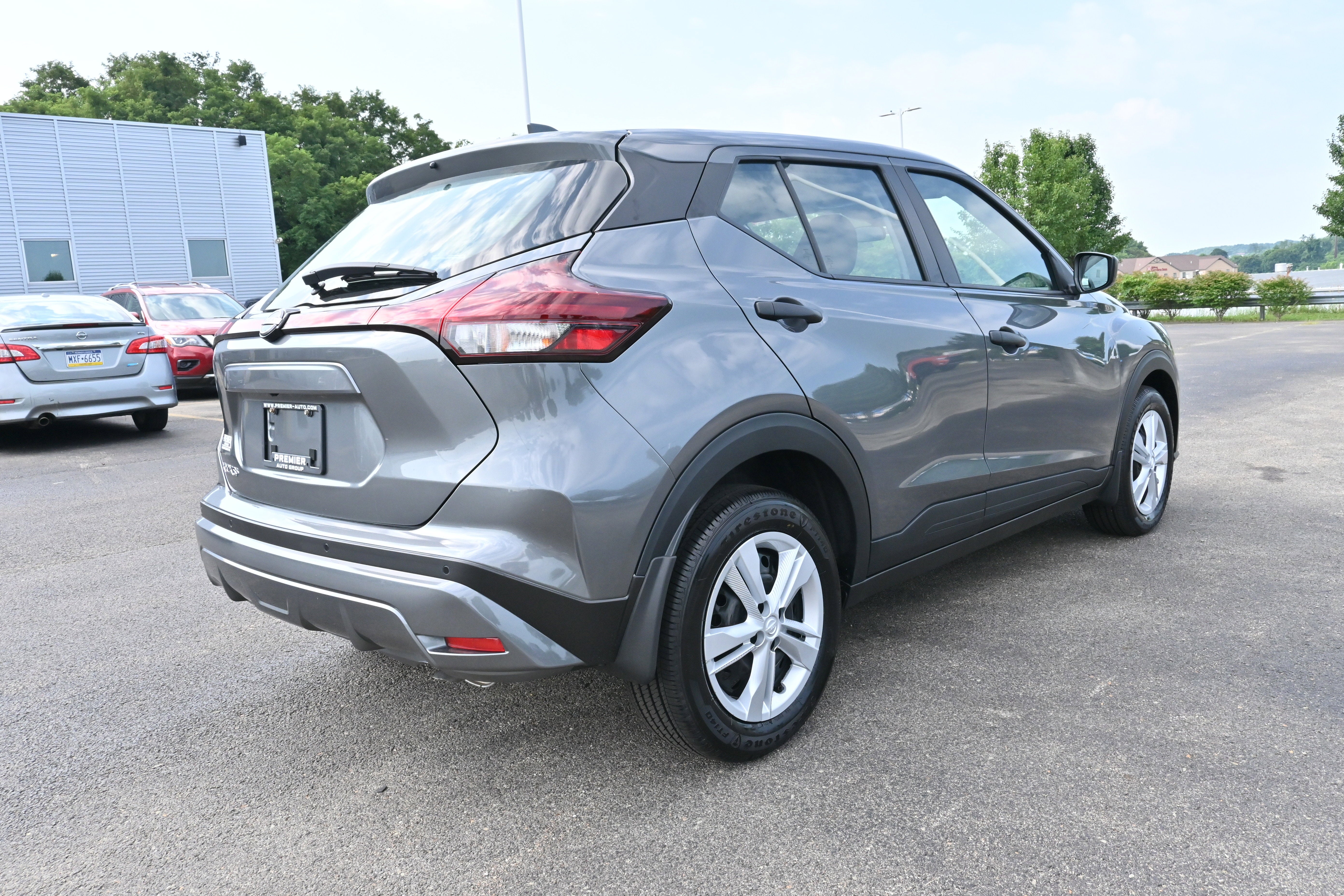 2025 Nissan Kicks Play S