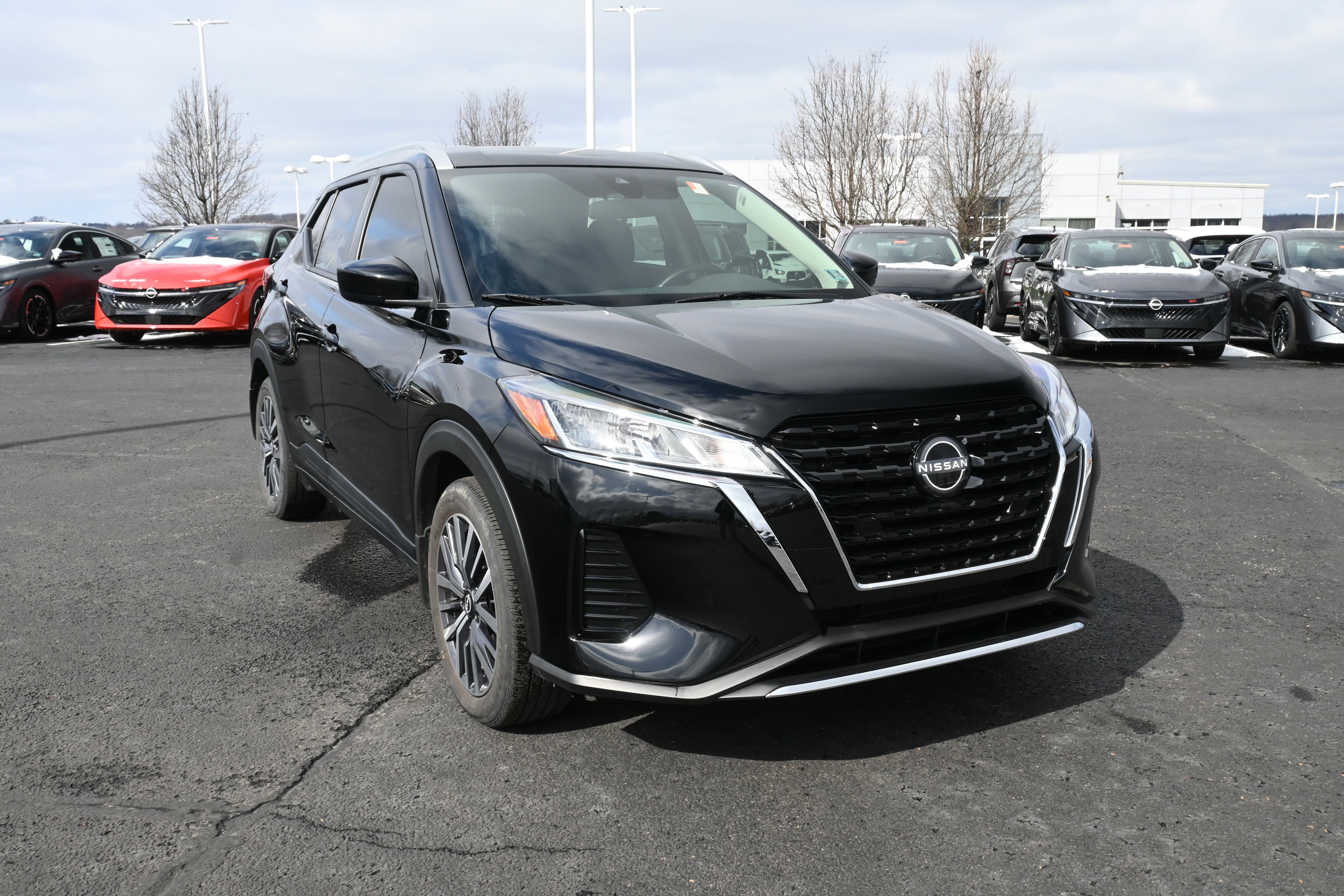 2023 Nissan Kicks SV