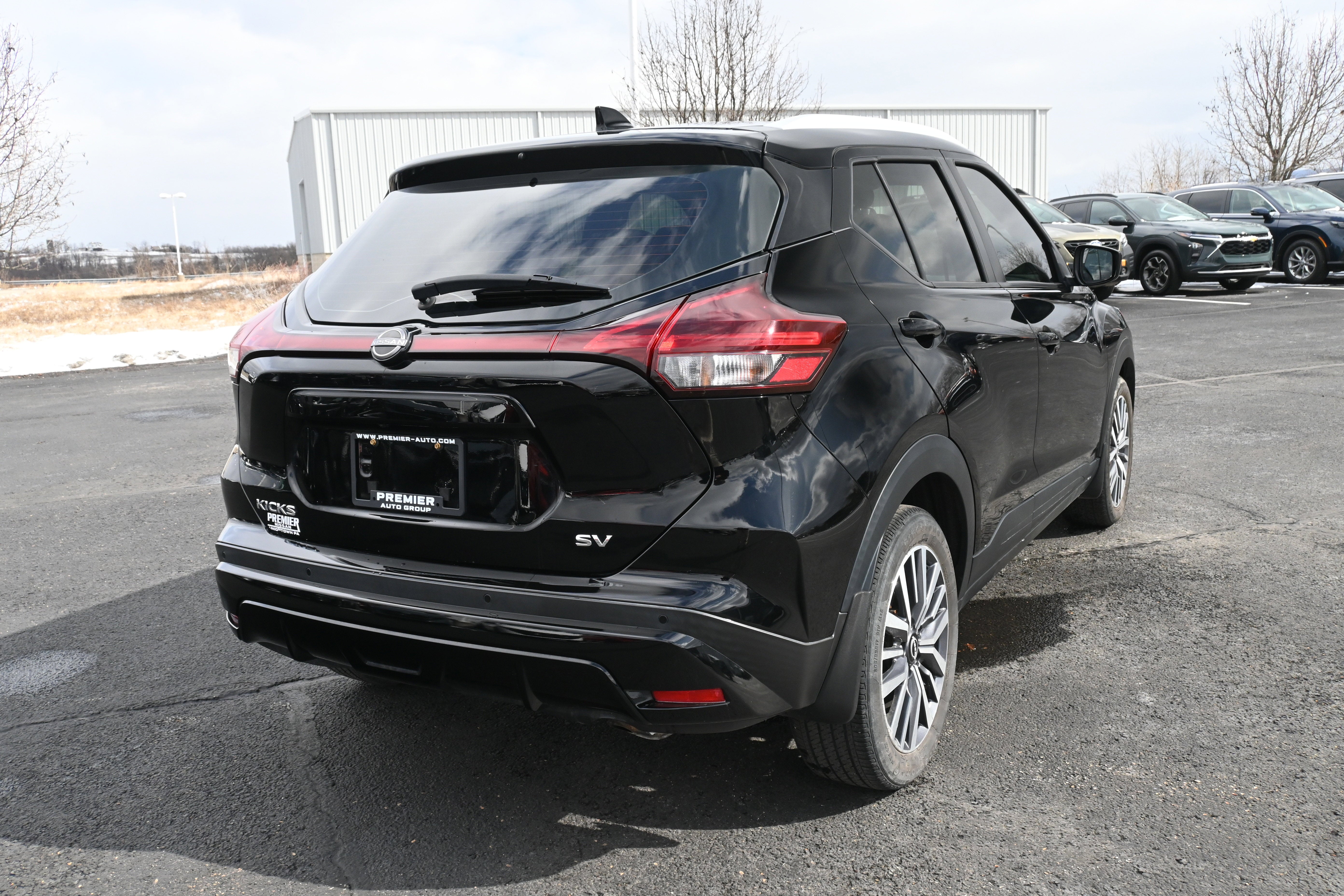 2023 Nissan Kicks SV