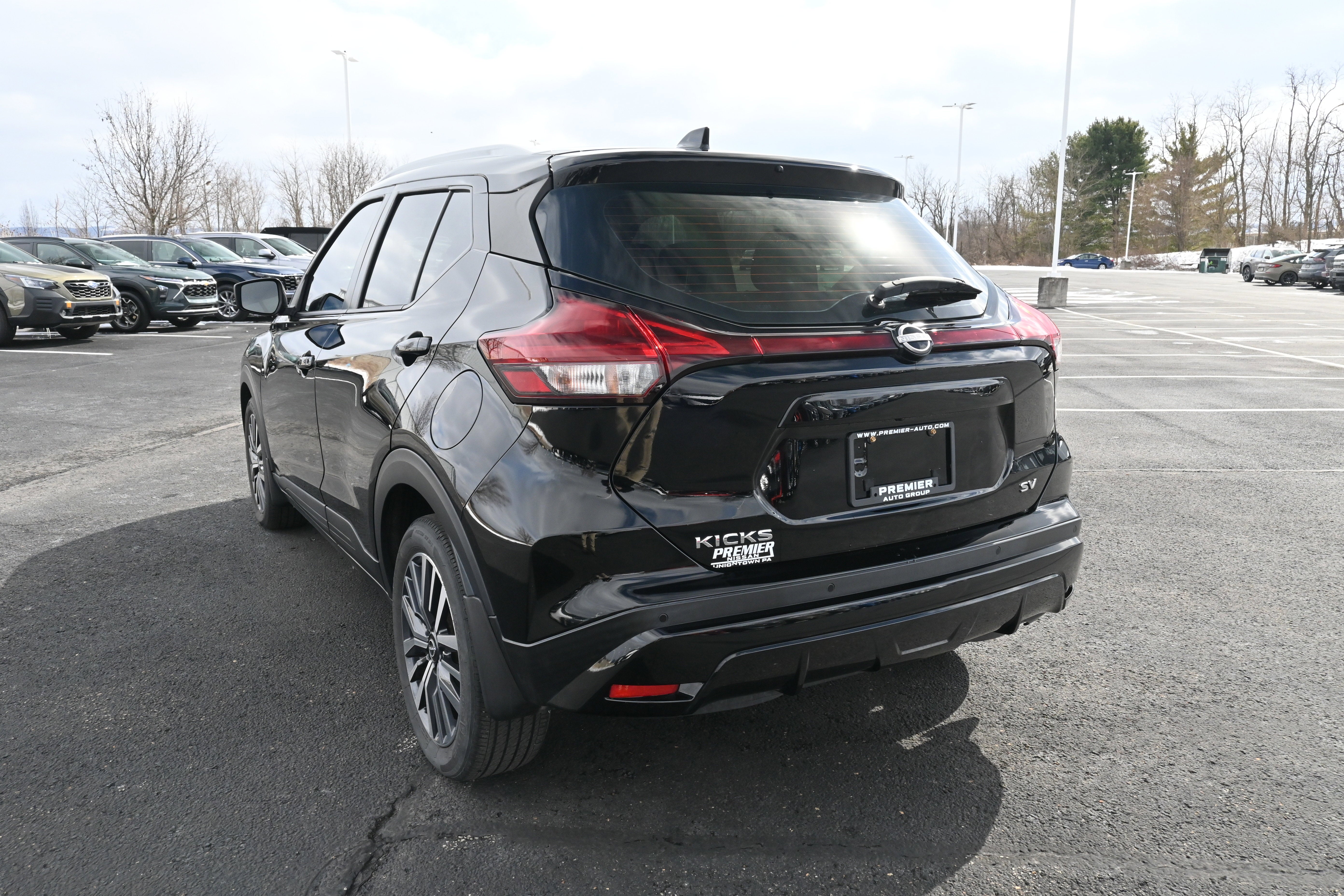 2023 Nissan Kicks SV