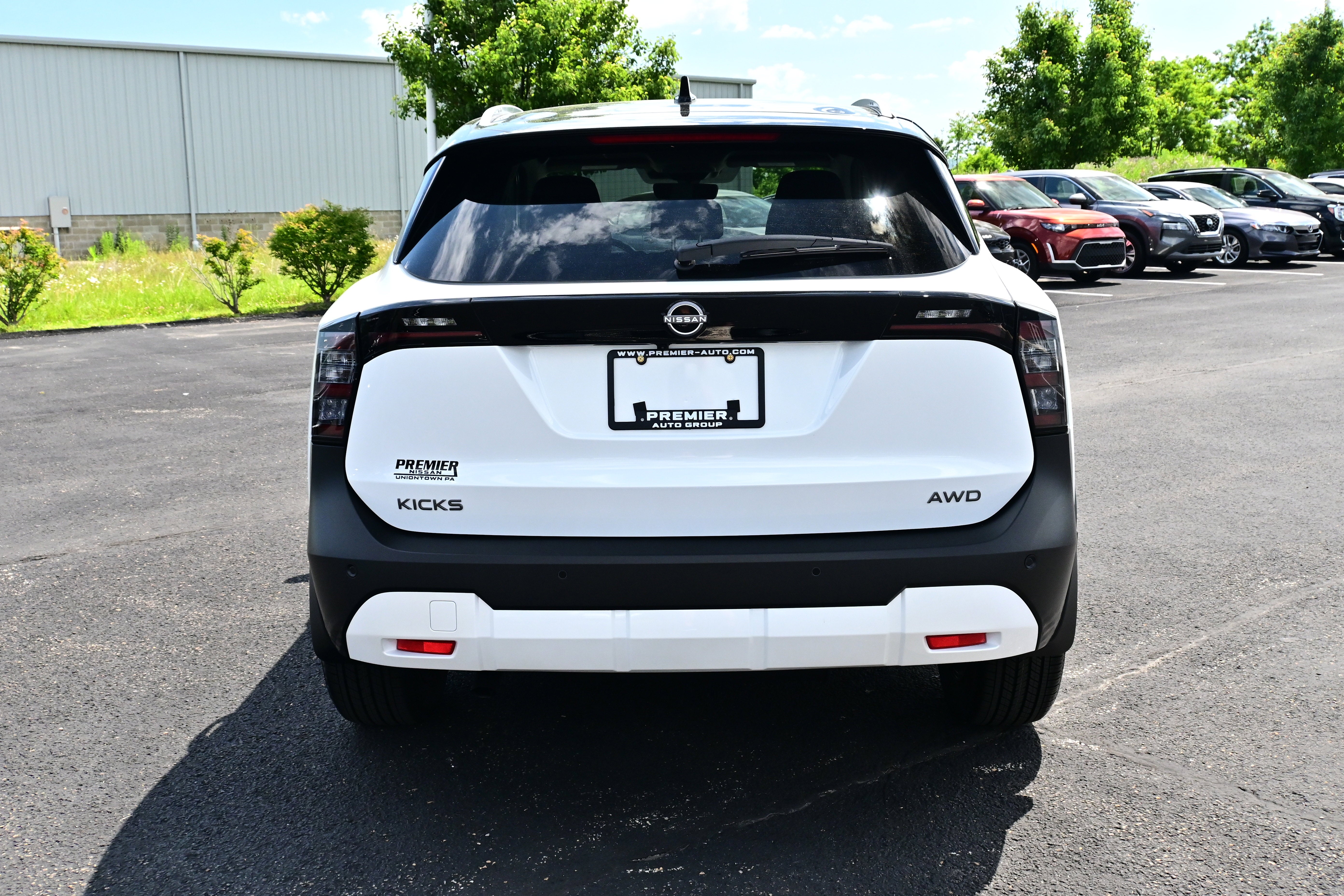 2026 Nissan Kicks SV
