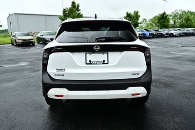 2026 Nissan Kicks SV