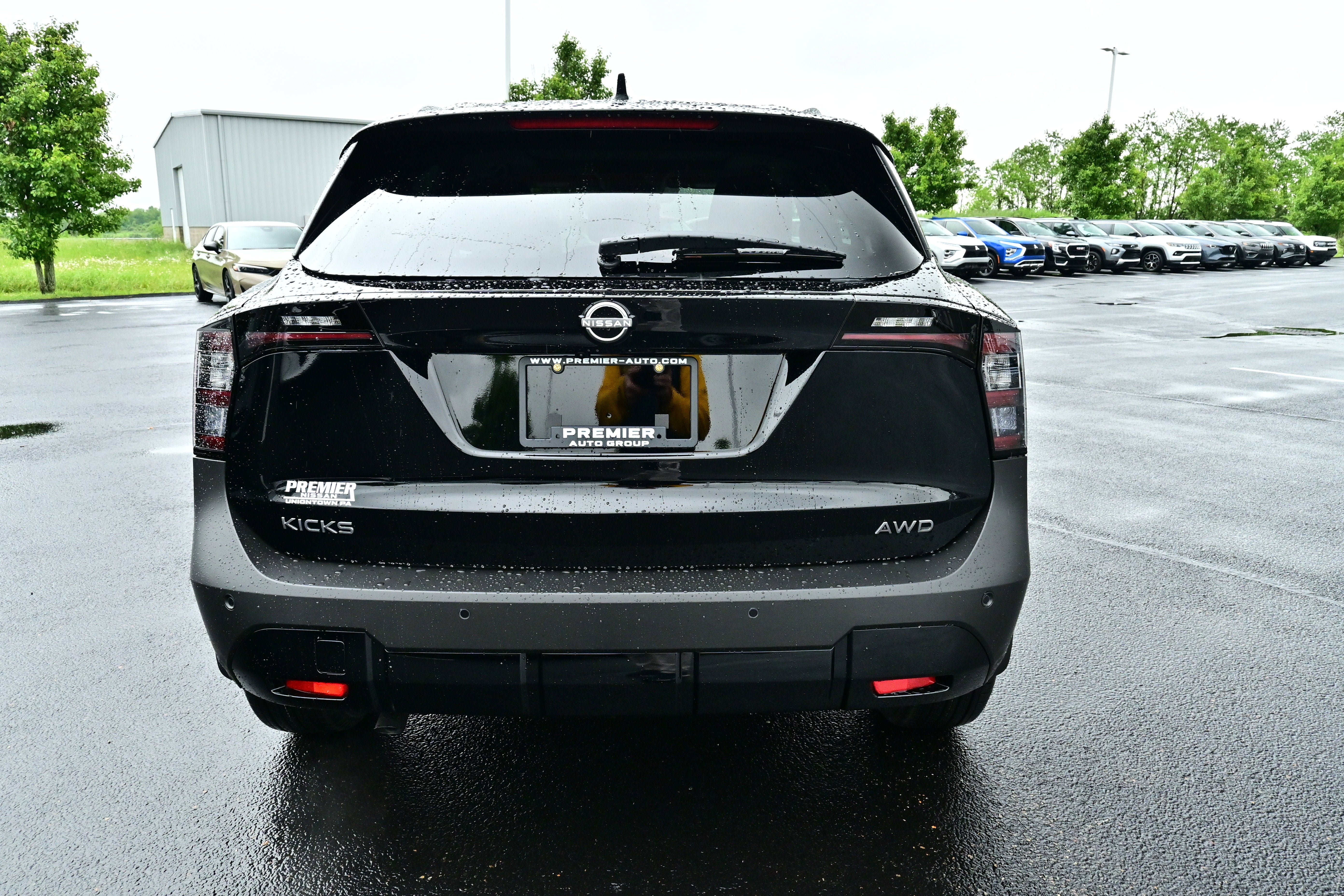 2026 Nissan Kicks SV