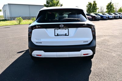 2026 Nissan Kicks SV