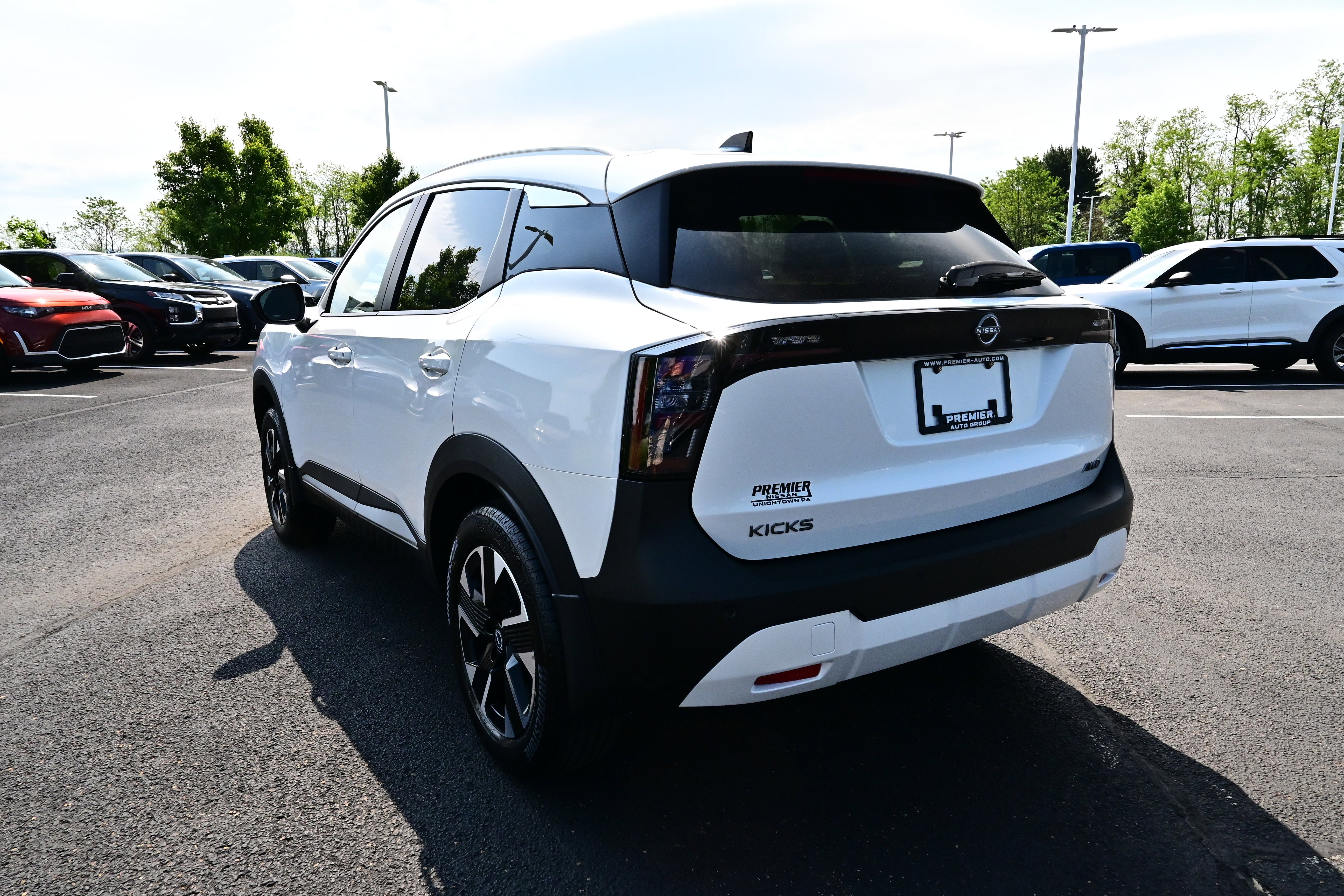 2026 Nissan Kicks SV