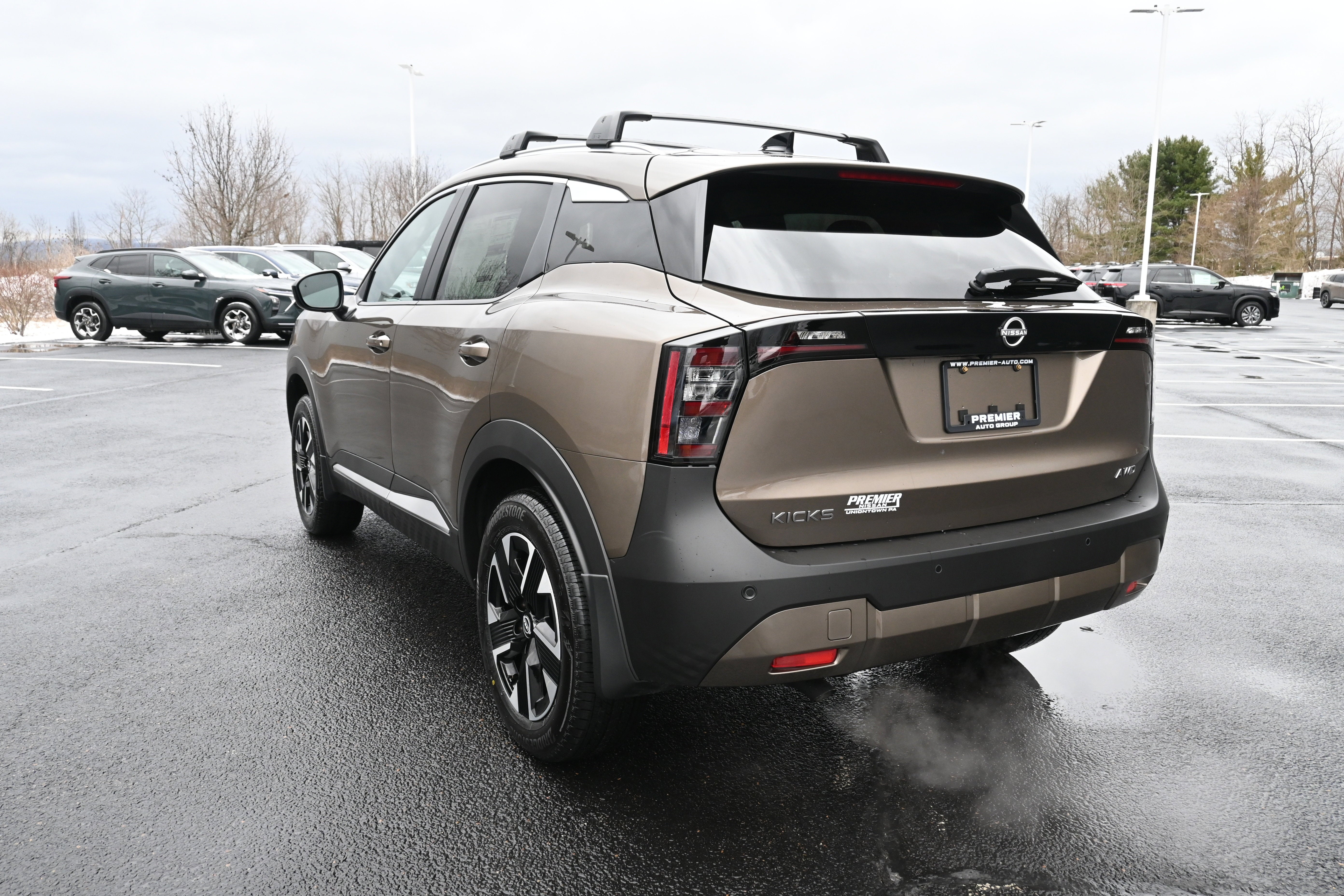 2026 Nissan Kicks SV