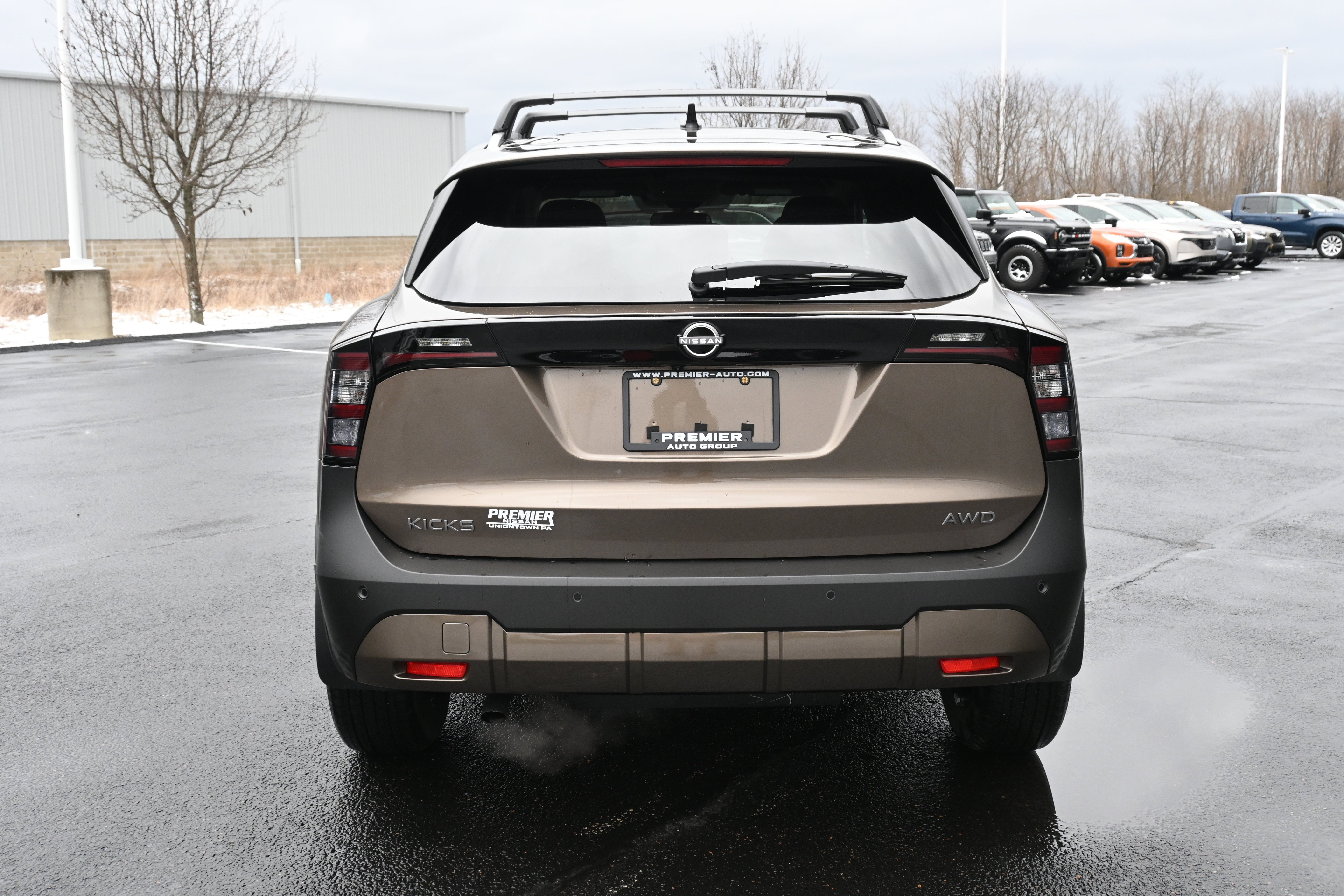 2026 Nissan Kicks SV