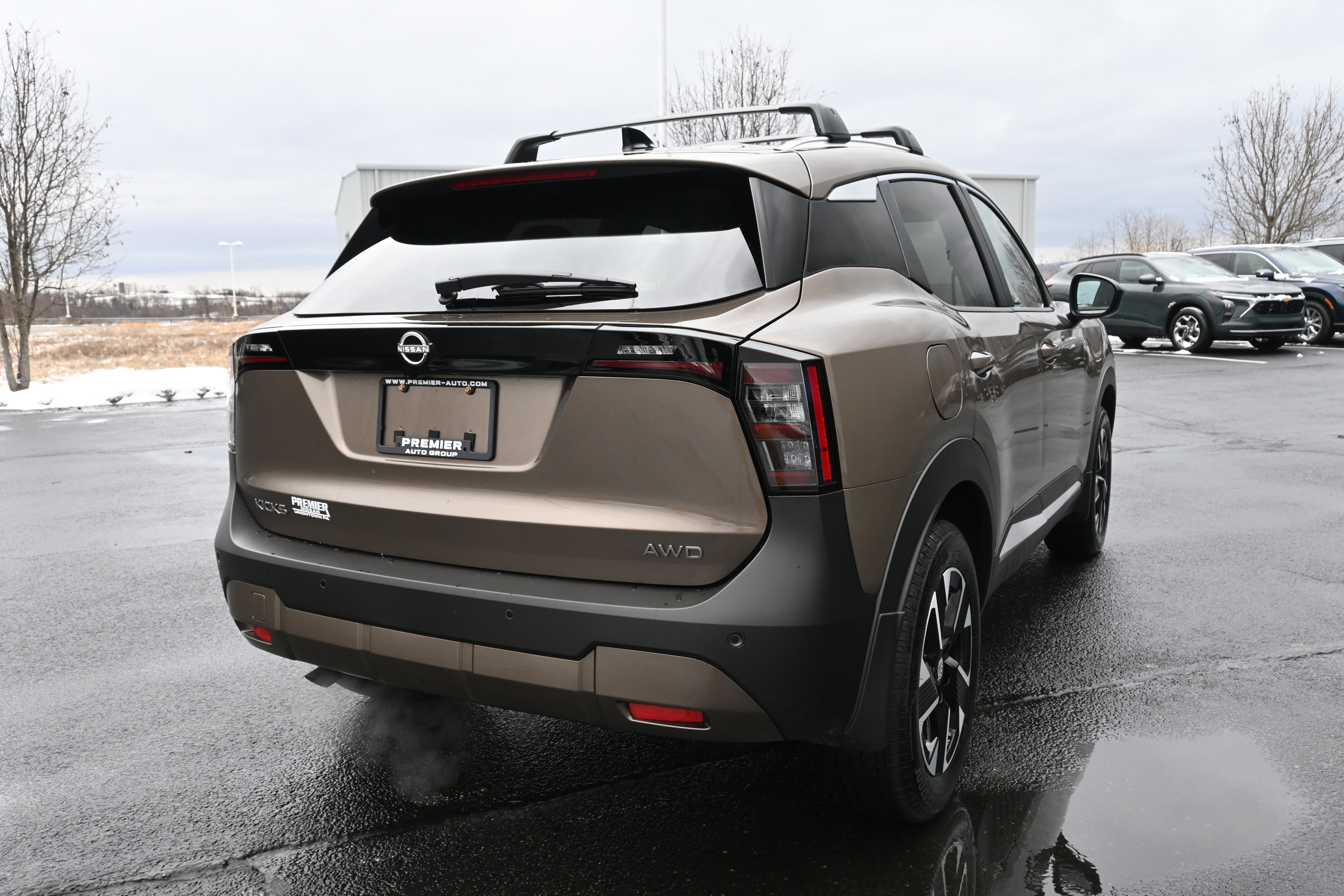 2026 Nissan Kicks SV