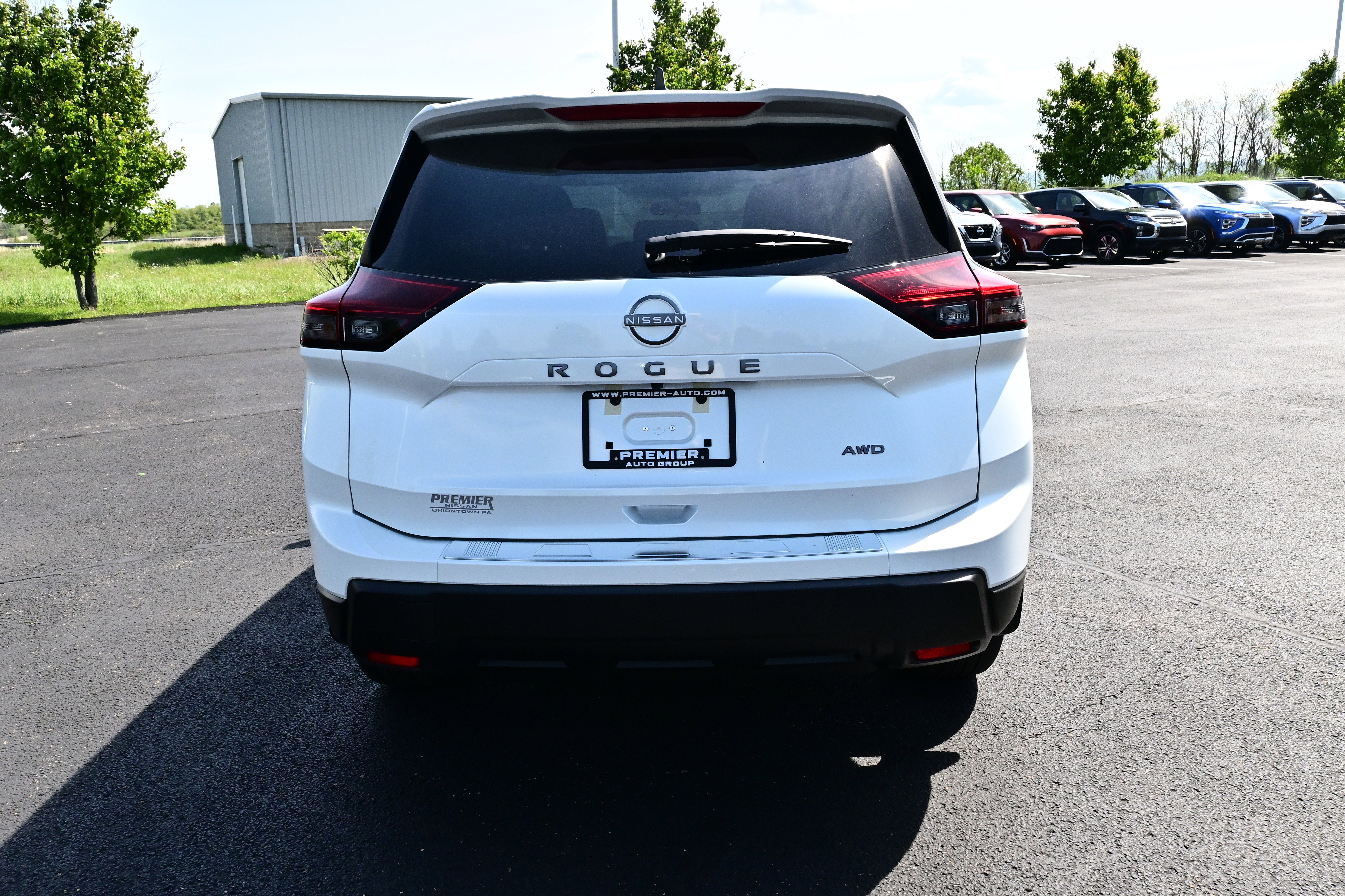 2026 Nissan Rogue SV