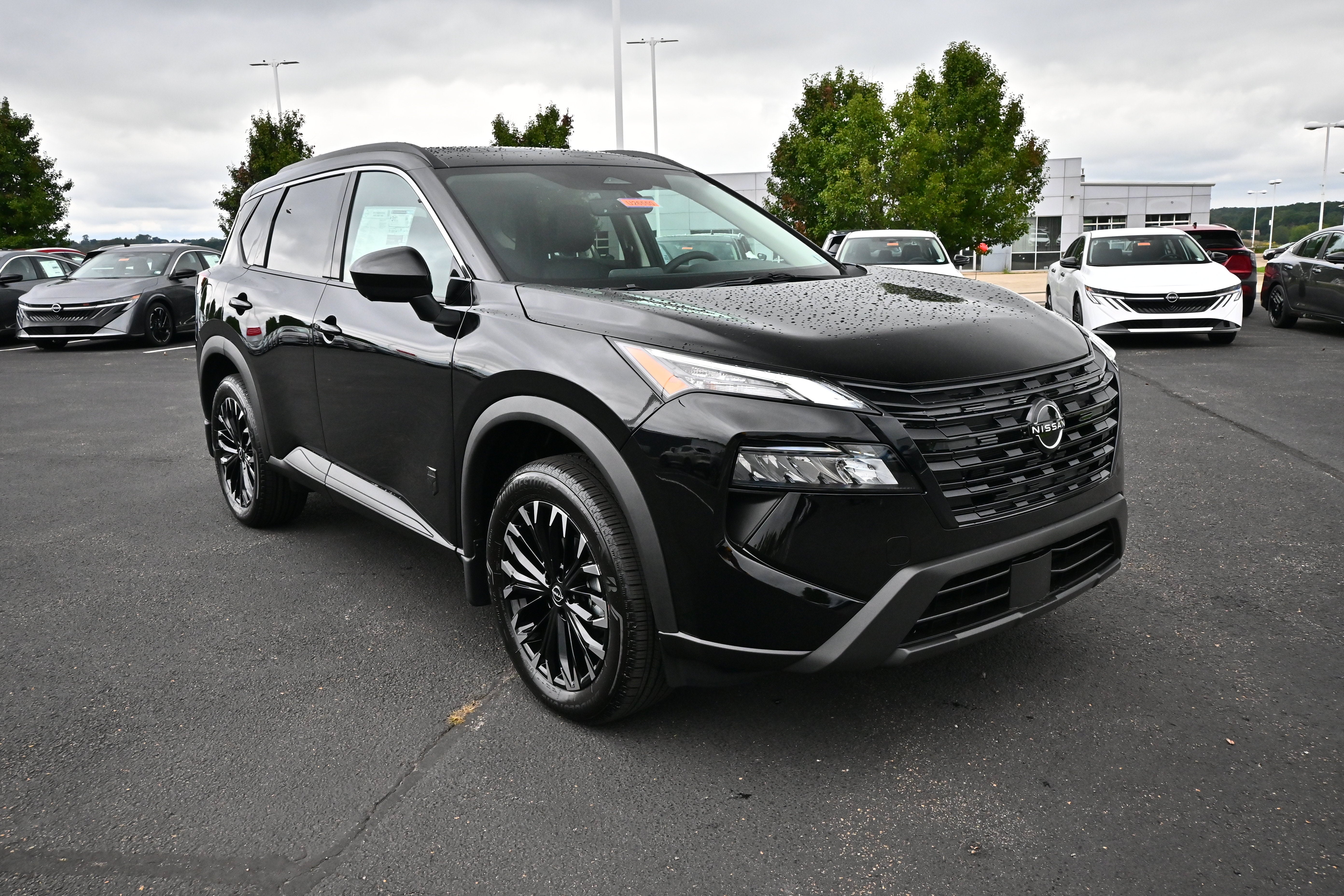 2026 Nissan Rogue Dark Armor™