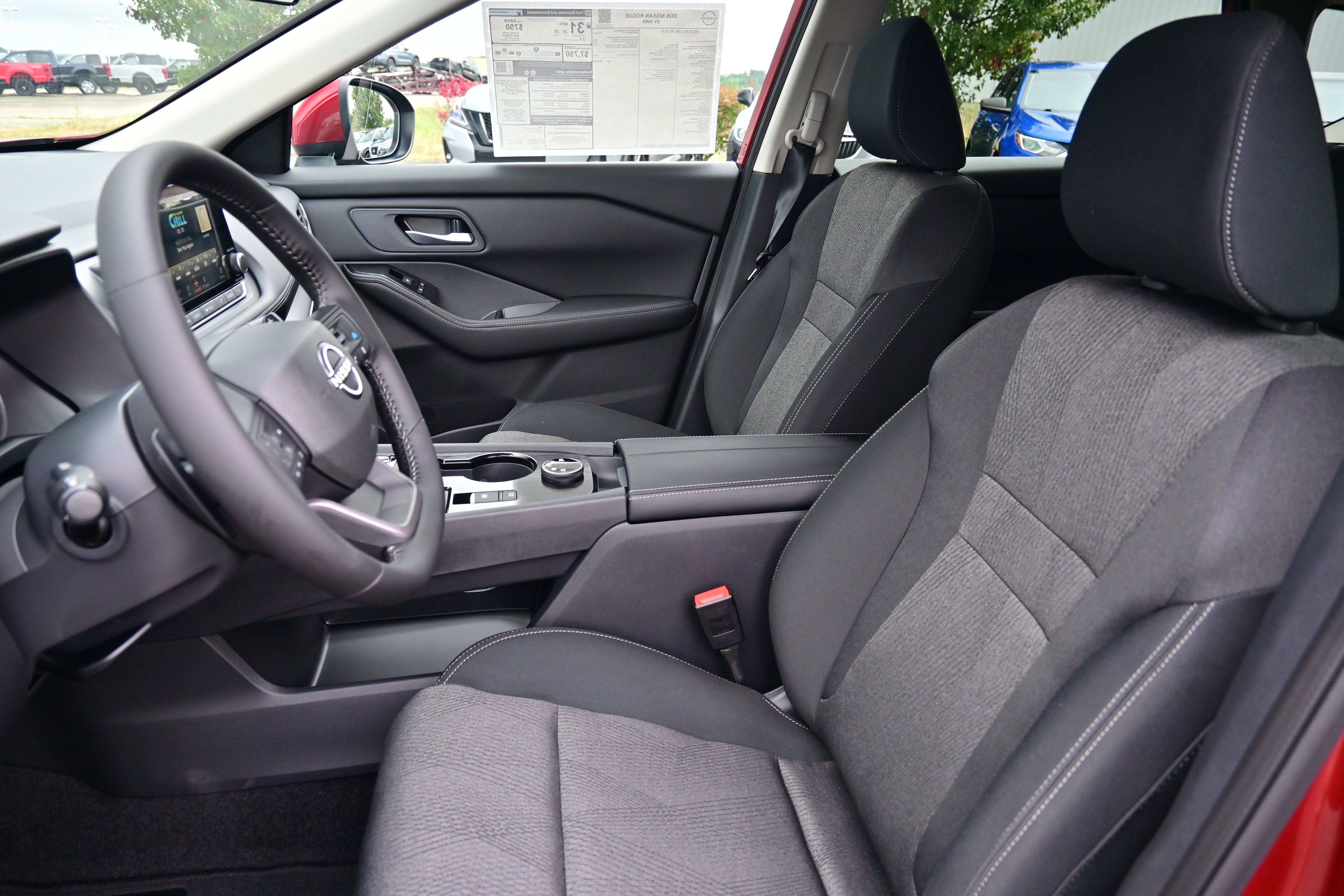 2026 Nissan Rogue SV