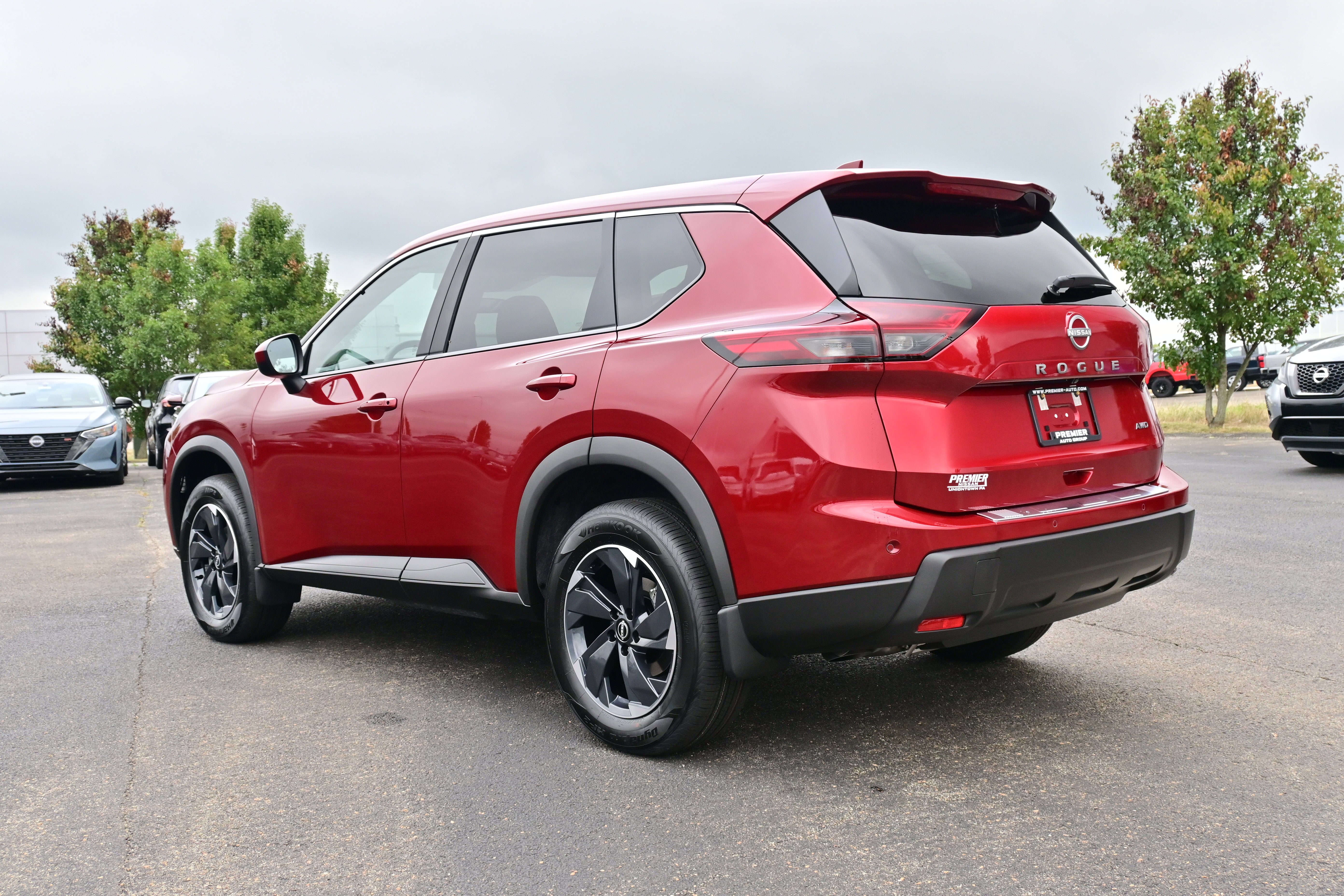2026 Nissan Rogue SV