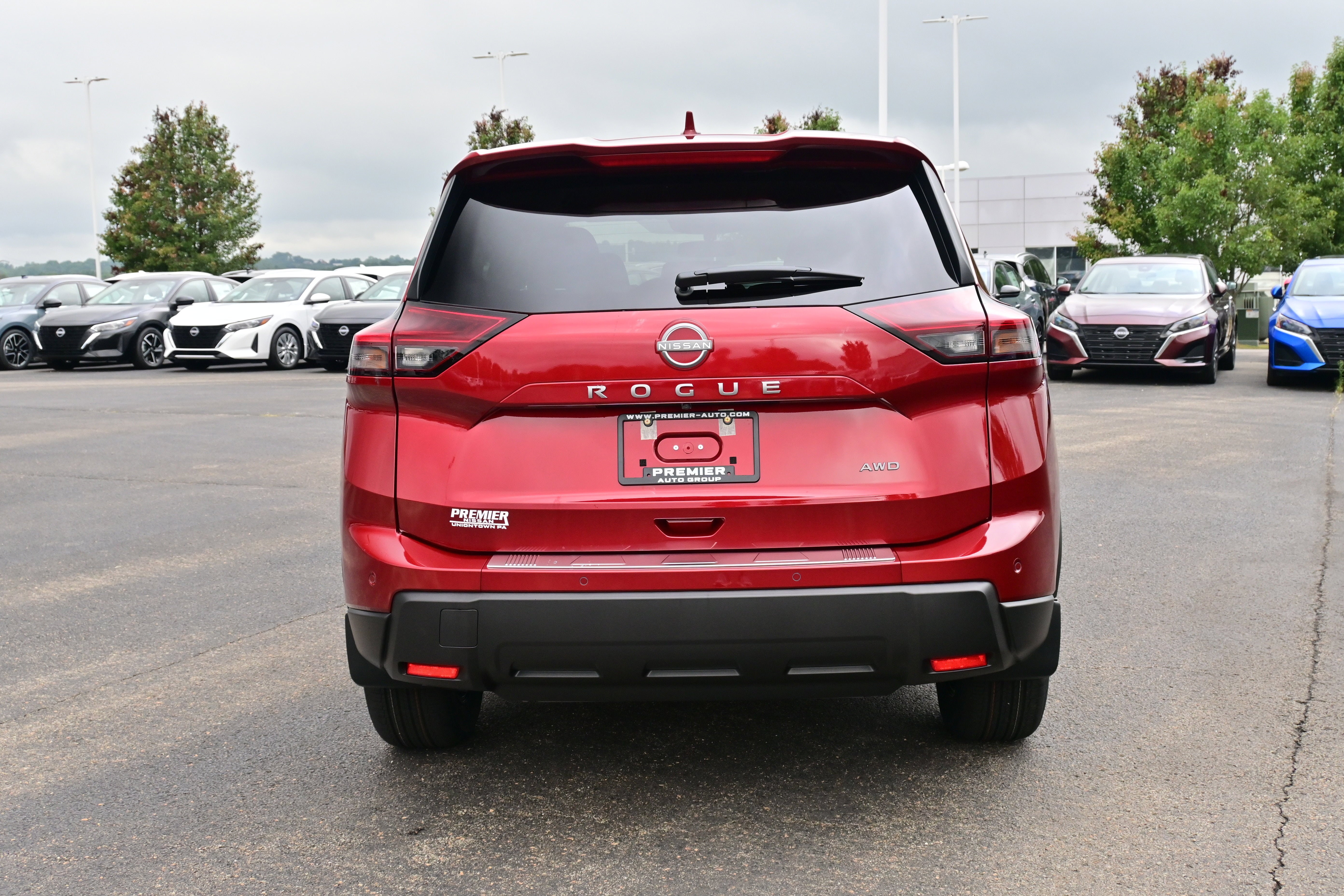2026 Nissan Rogue SV