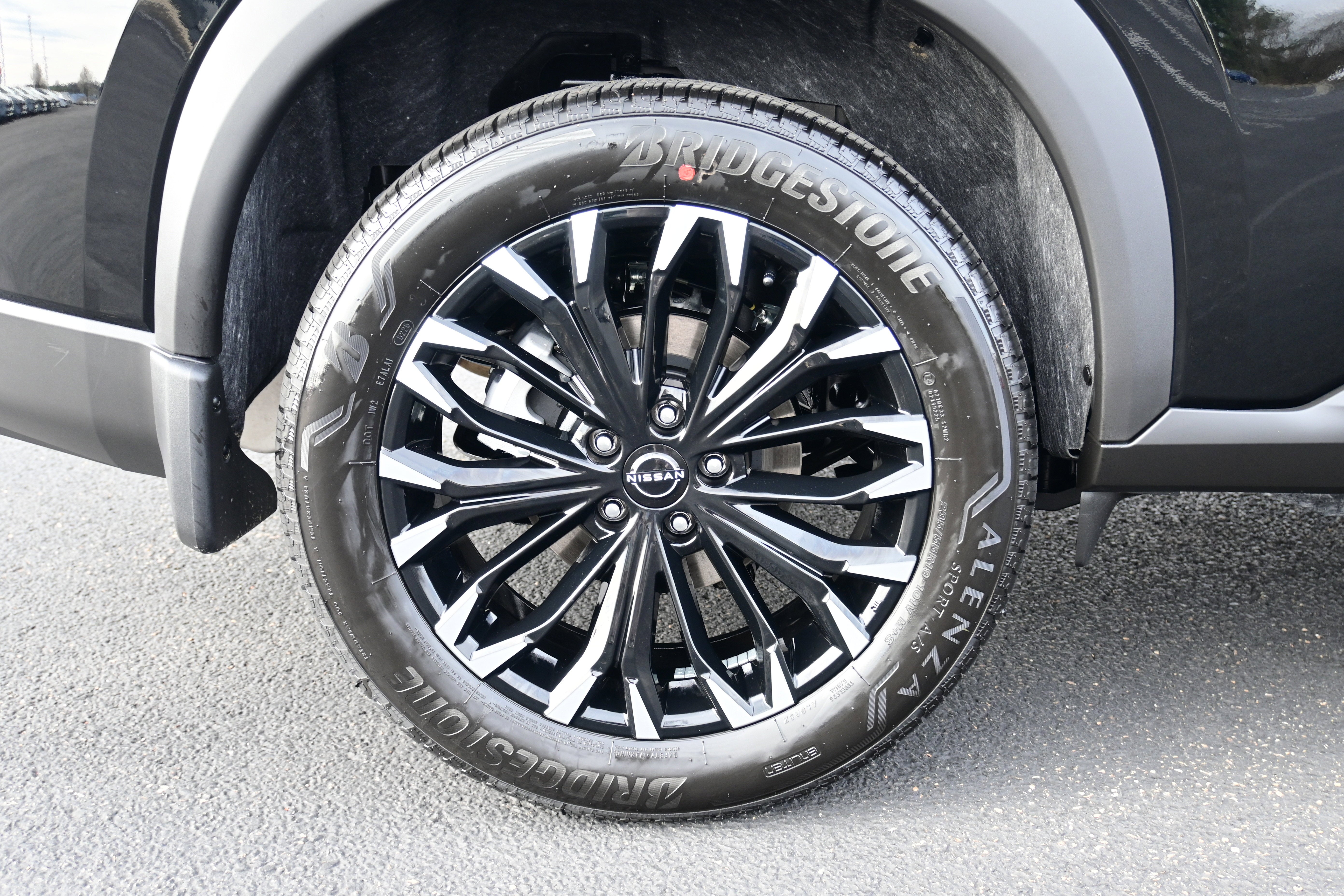 2026 Nissan Rogue Dark Armor