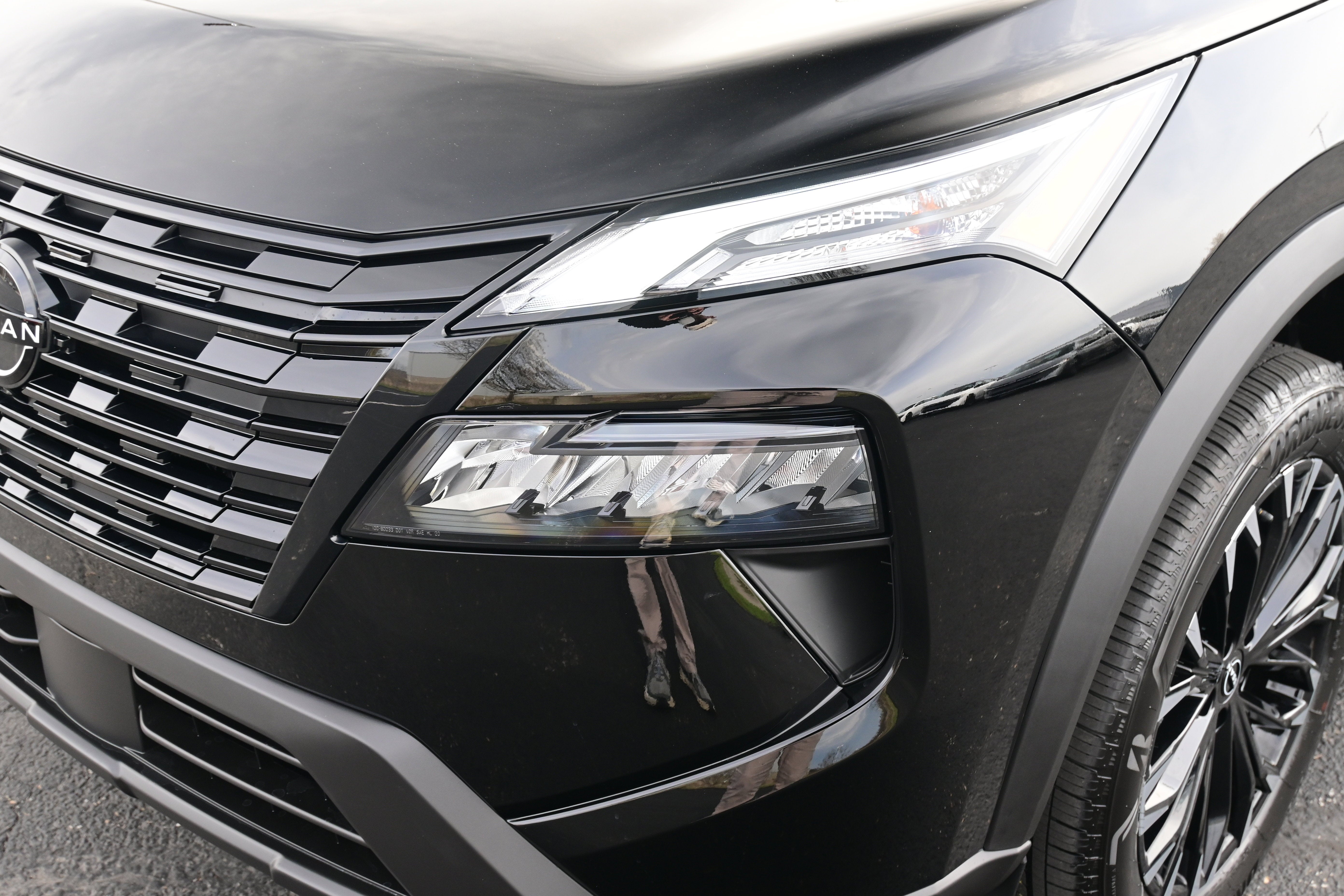 2026 Nissan Rogue Dark Armor