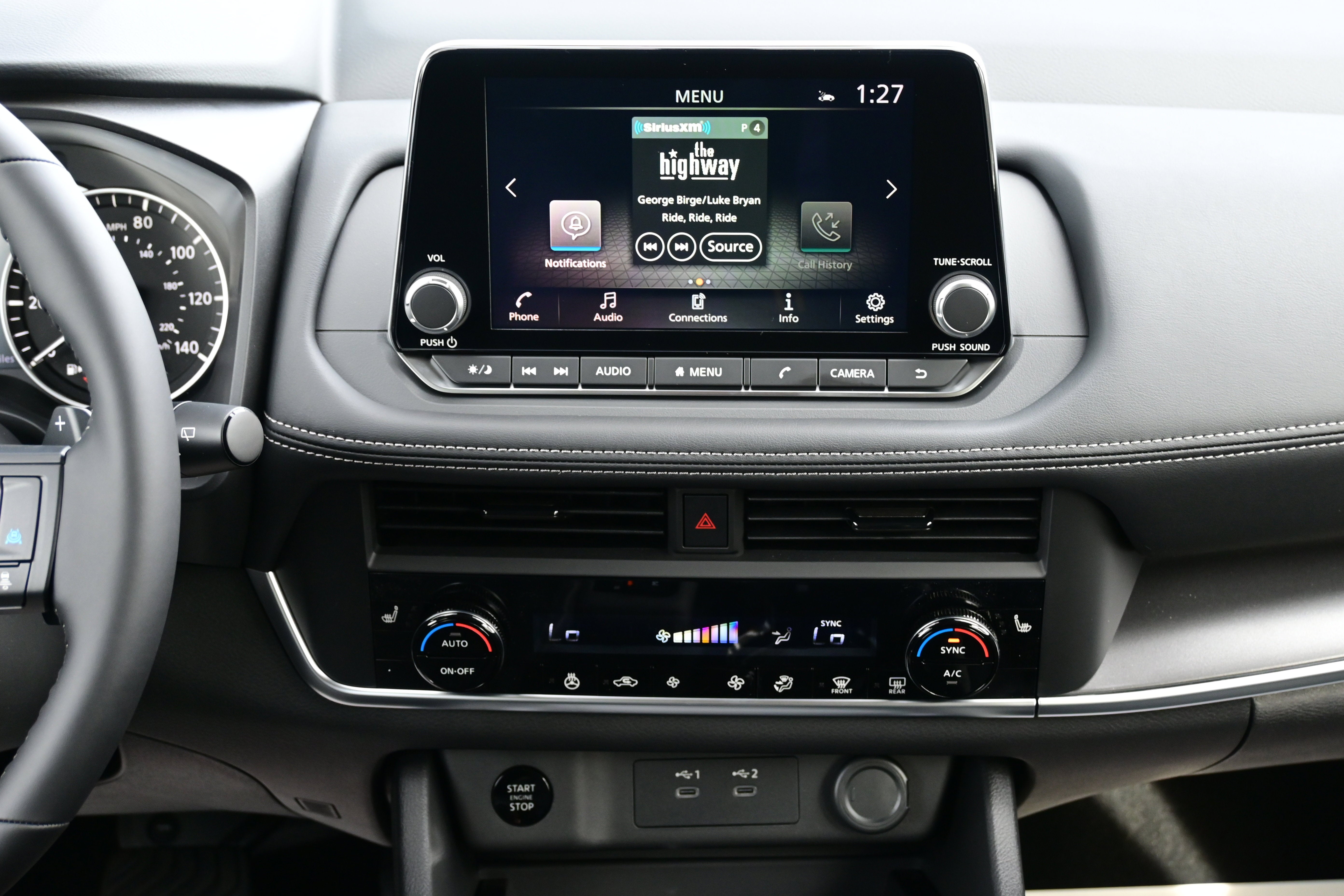 2026 Nissan Rogue Dark Armor