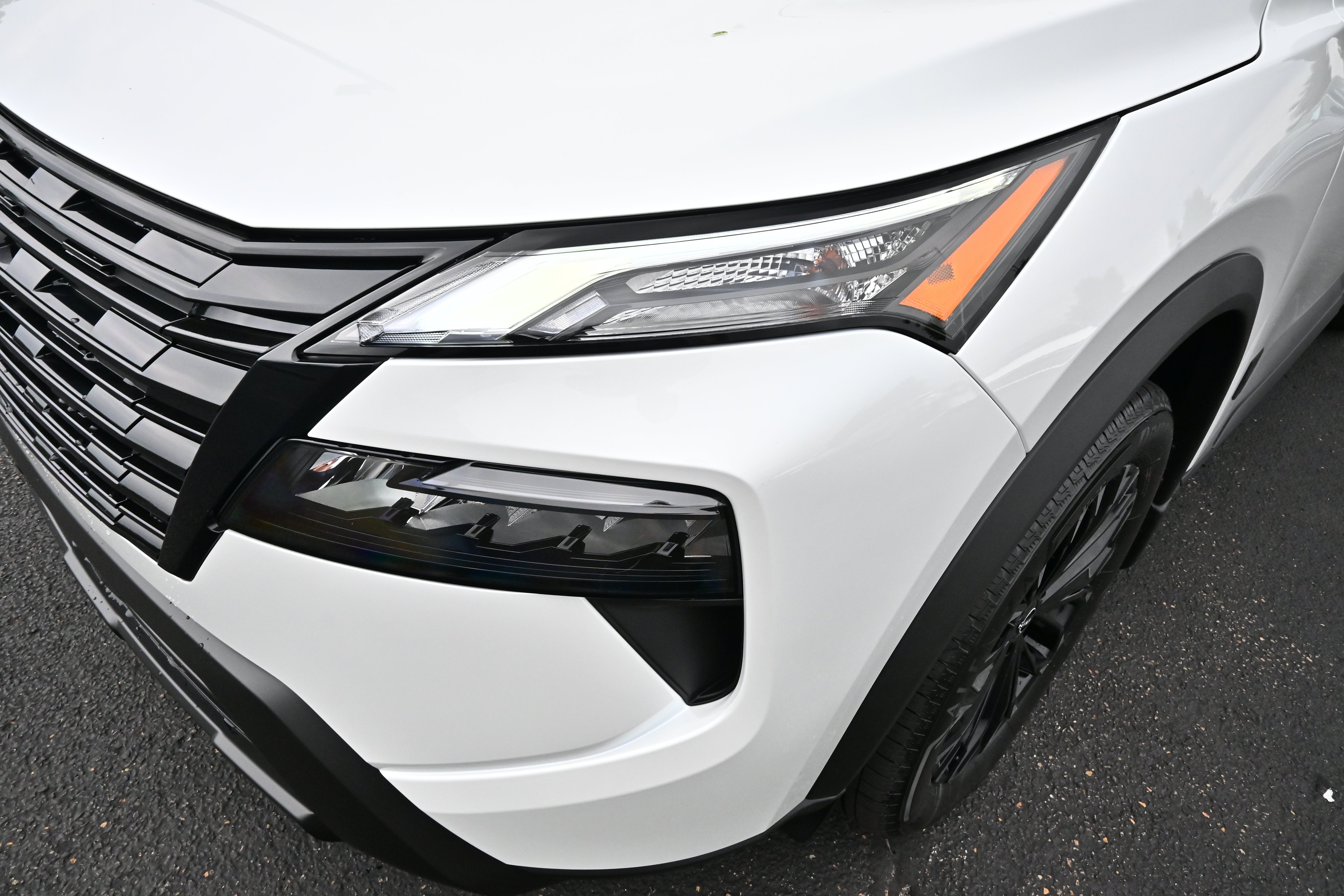 2026 Nissan Rogue Dark Armor™