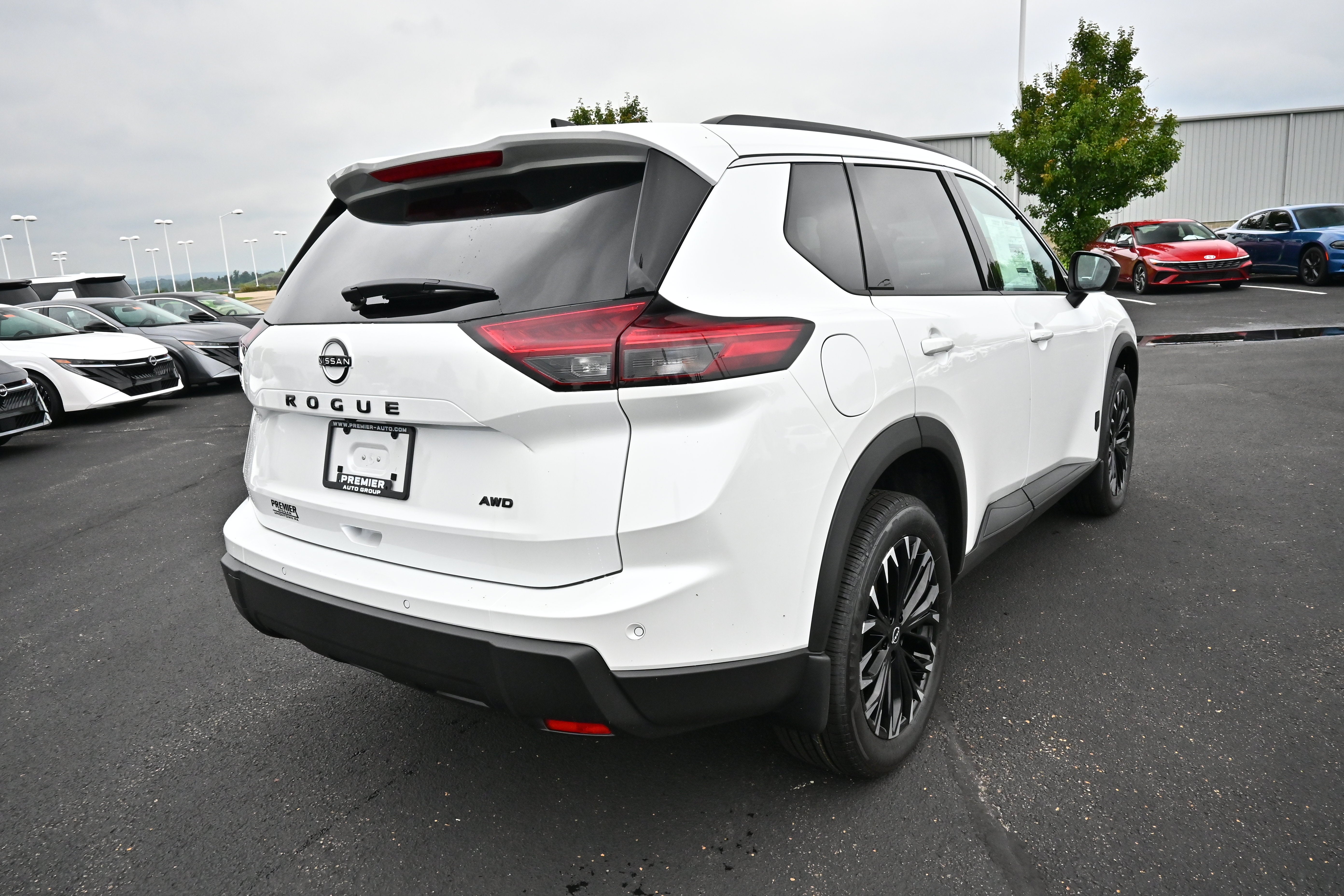 2026 Nissan Rogue Dark Armor™