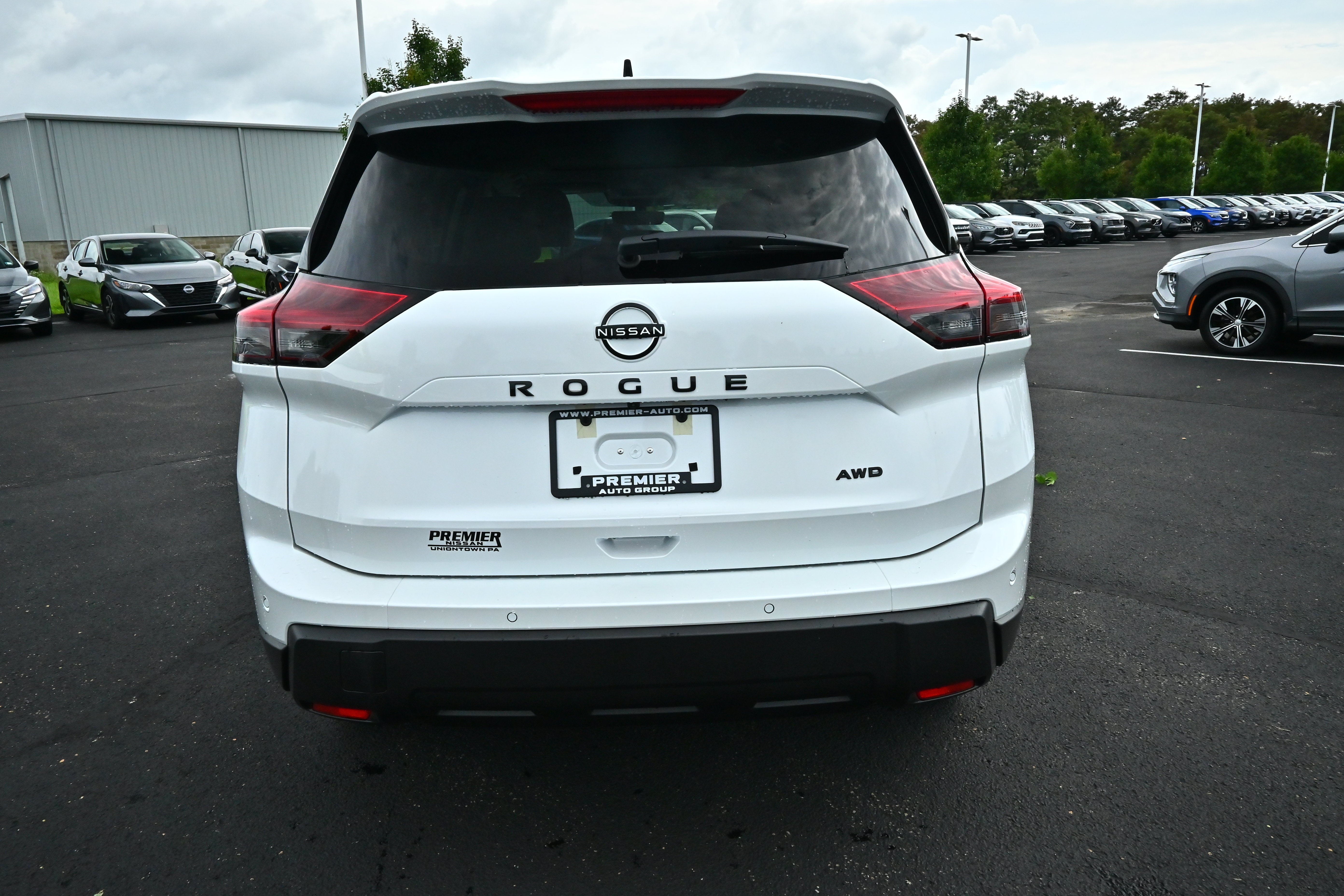 2026 Nissan Rogue Dark Armor™