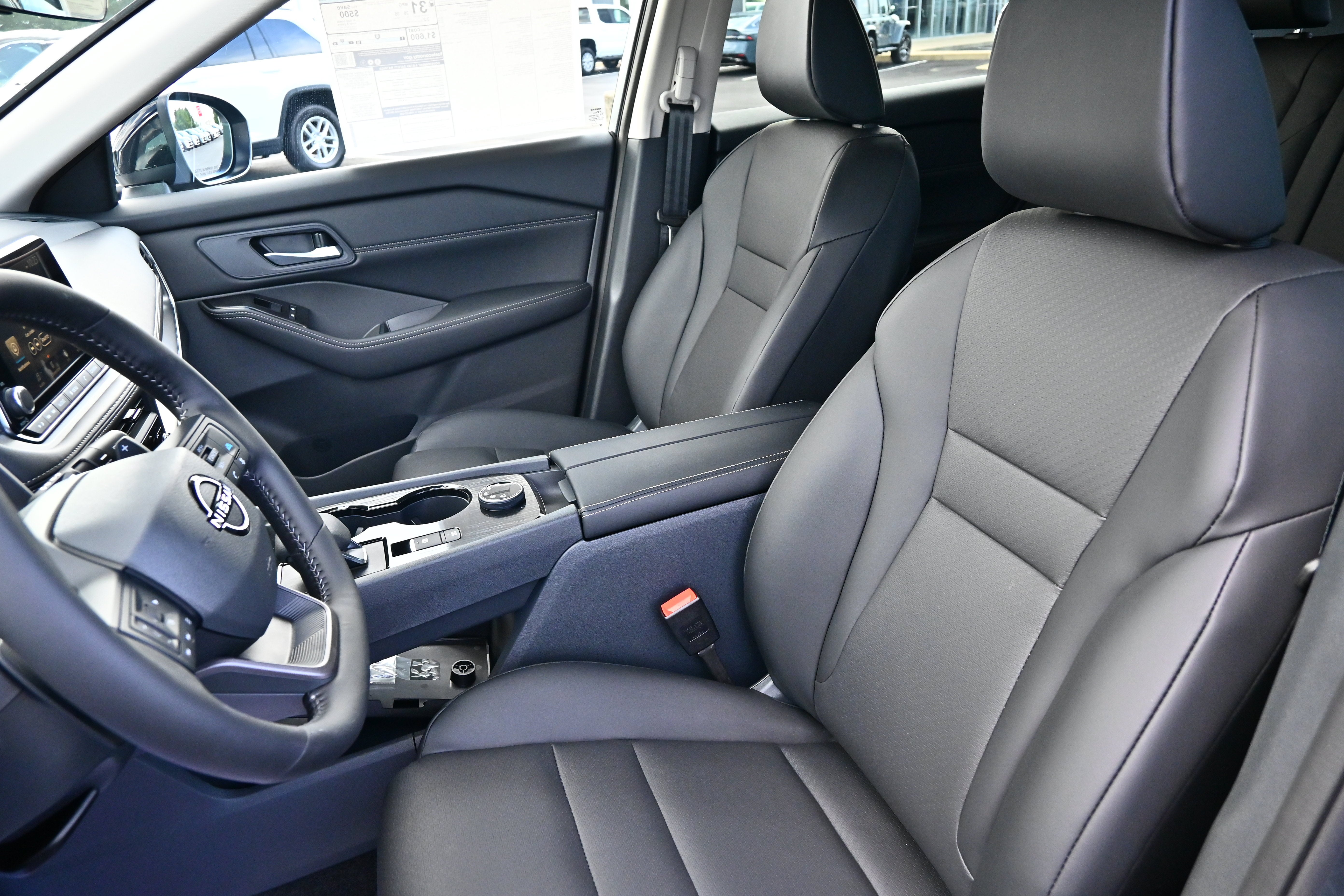 2026 Nissan Rogue Dark Armor™
