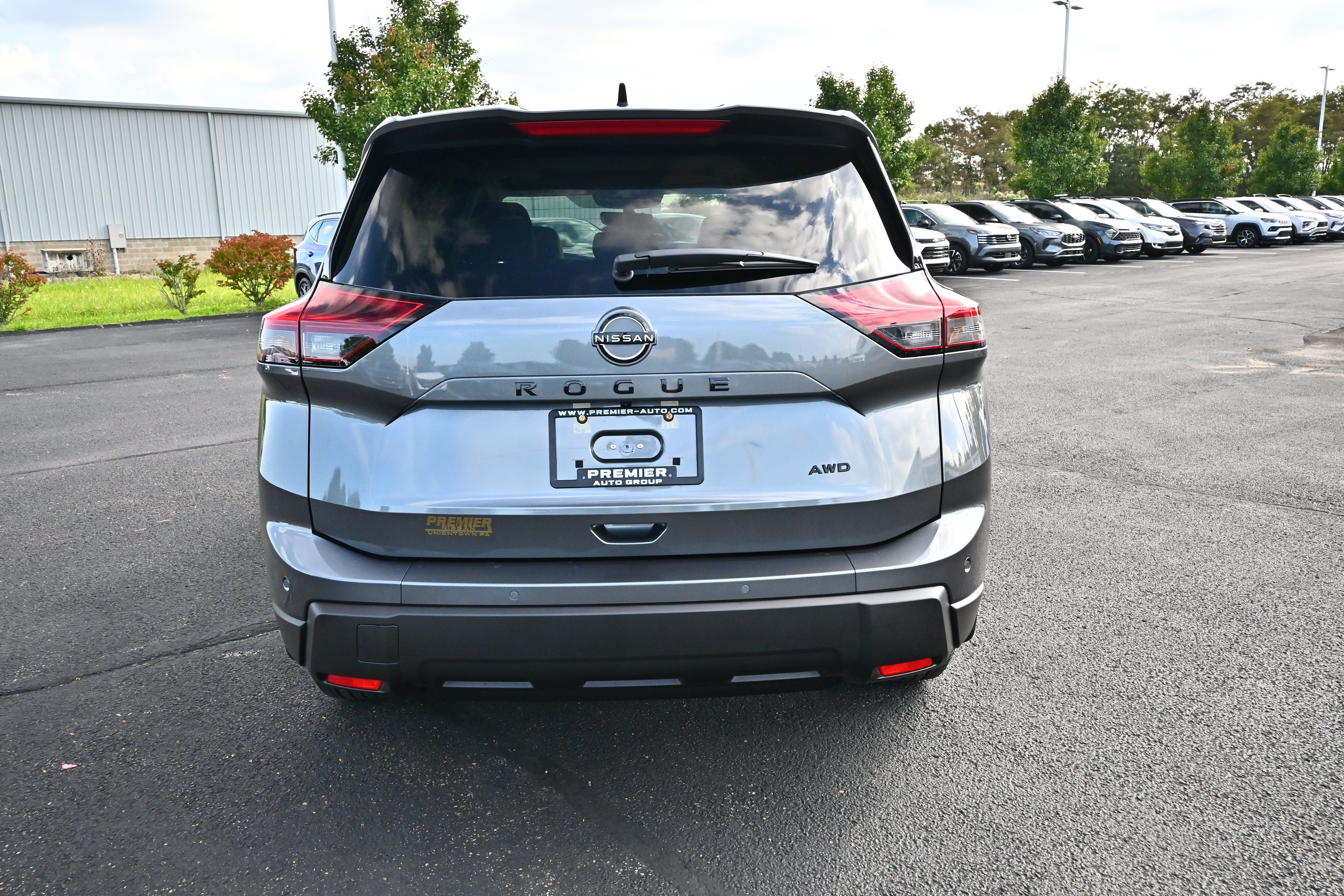 2026 Nissan Rogue Dark Armor™