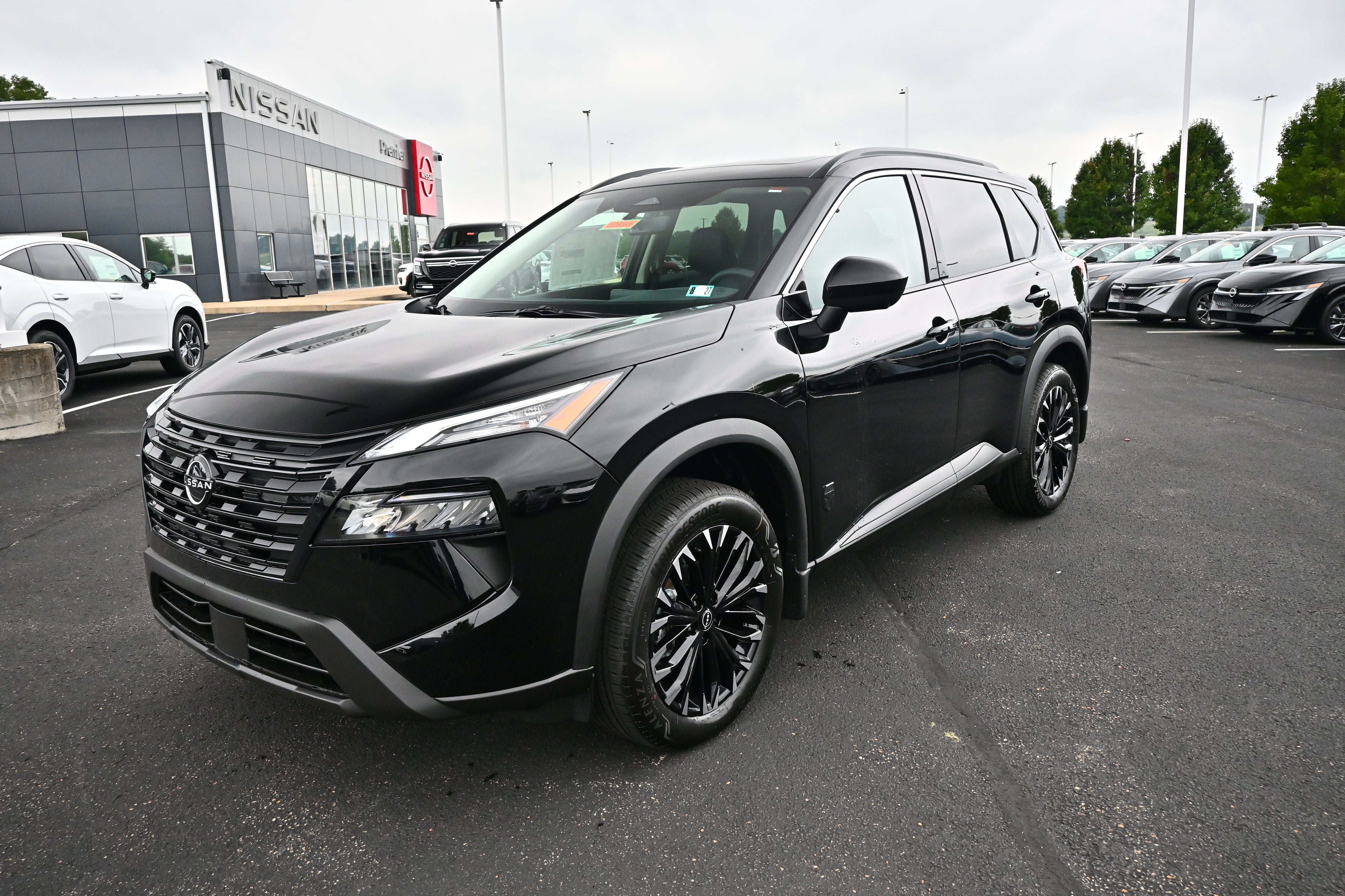 2026 Nissan Rogue Dark Armor™