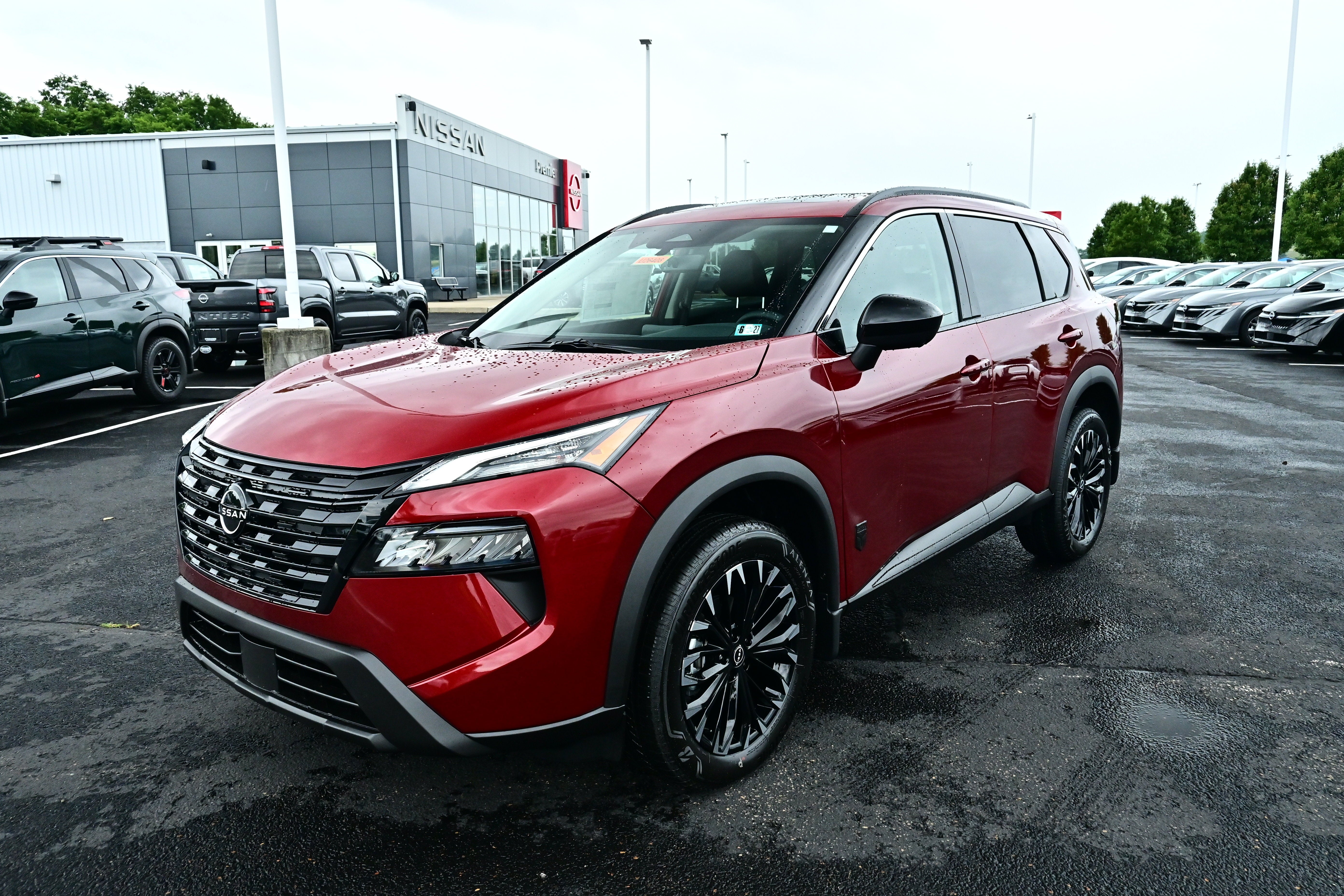 2026 Nissan Rogue Dark Armor™