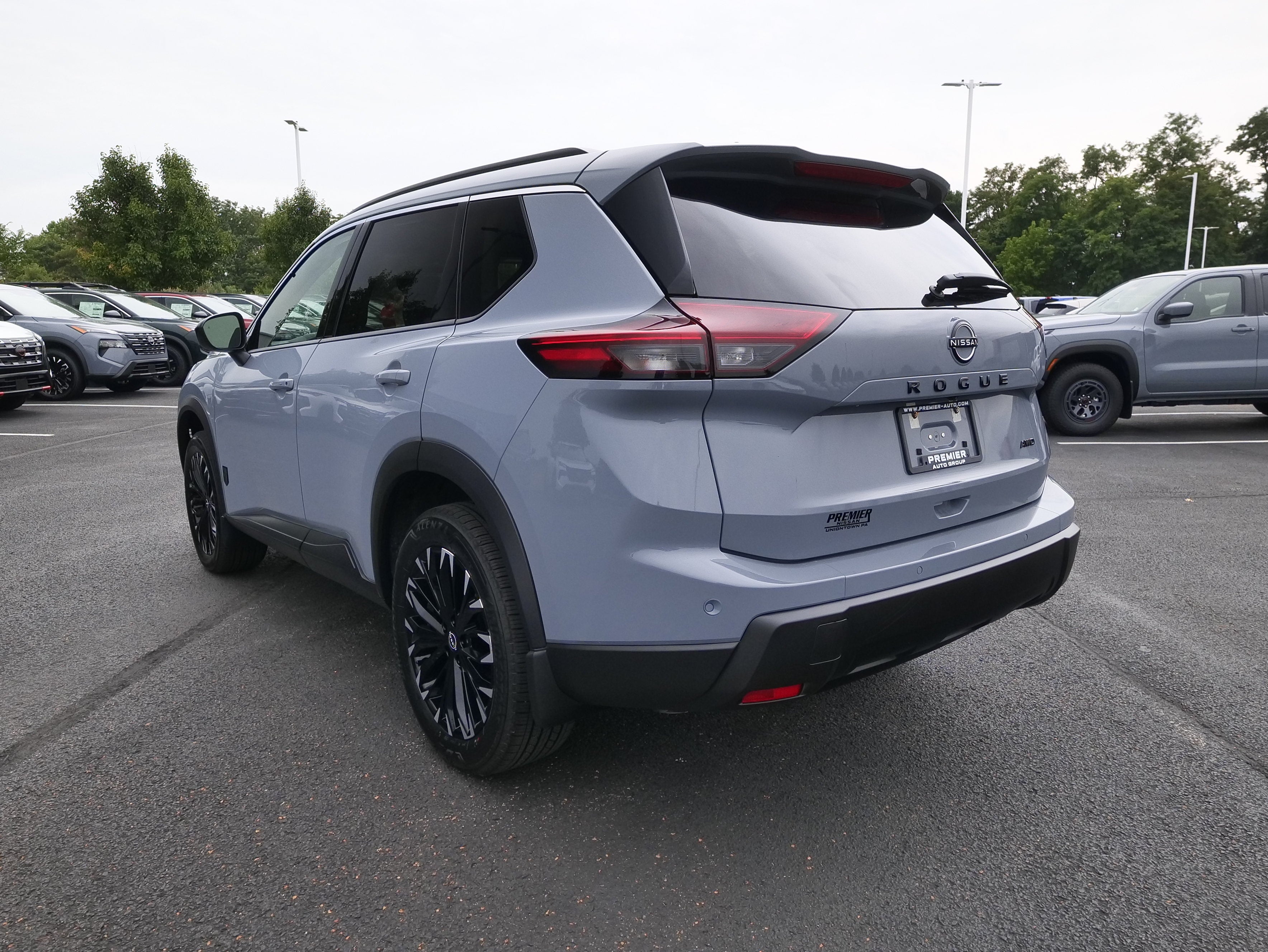 2026 Nissan Rogue Dark Armor
