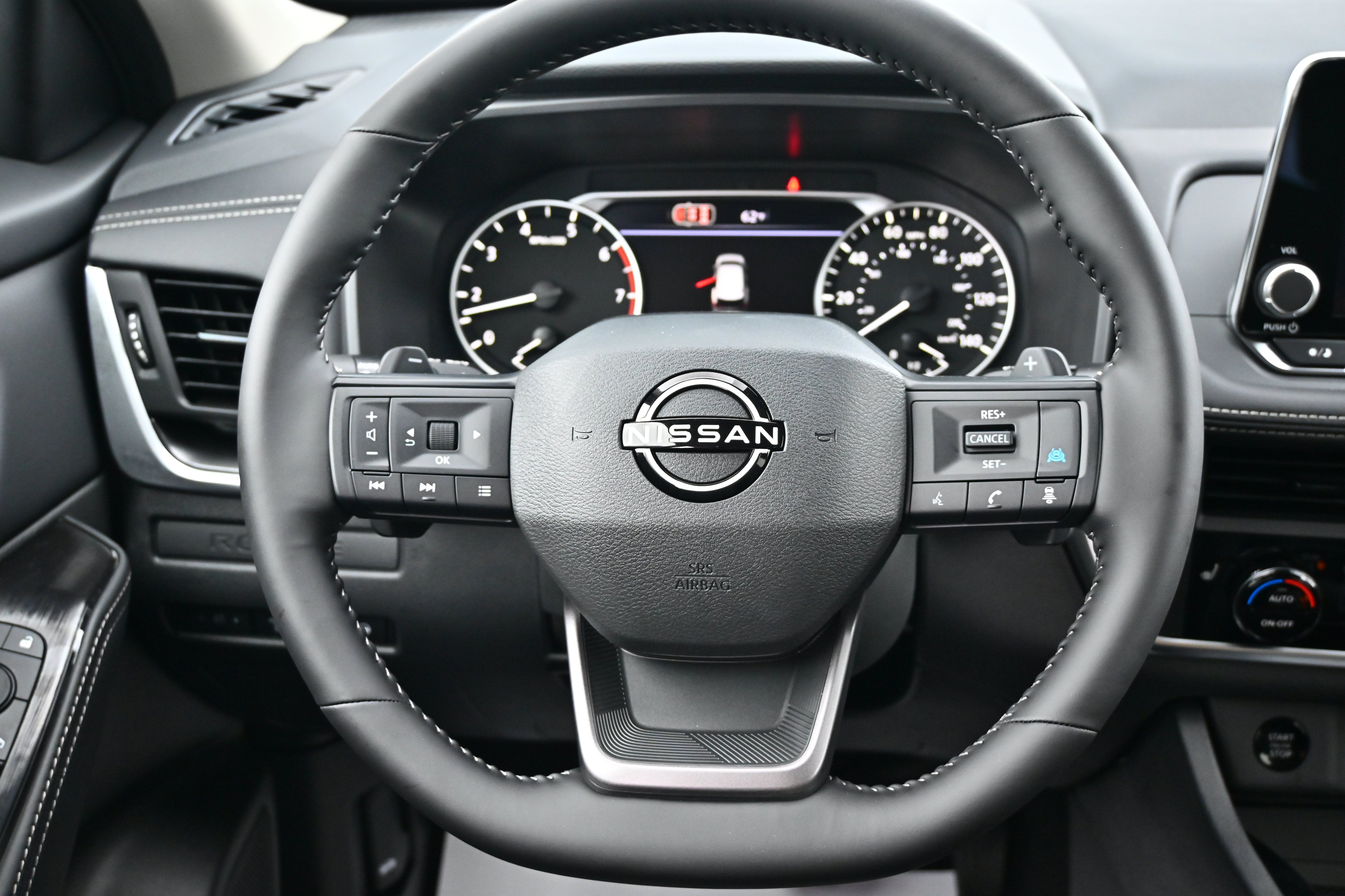 2026 Nissan Rogue Dark Armor™