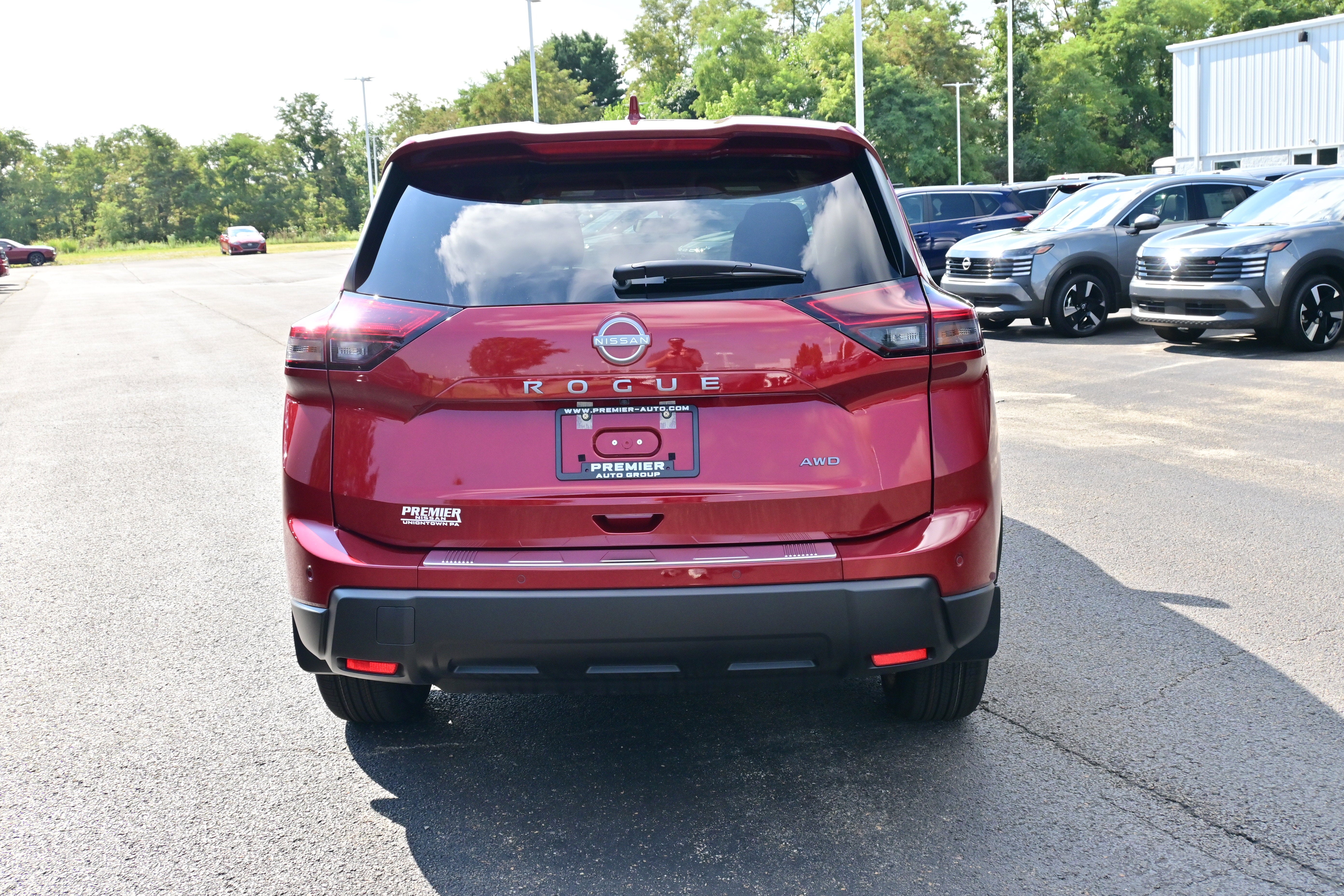 2026 Nissan Rogue SV