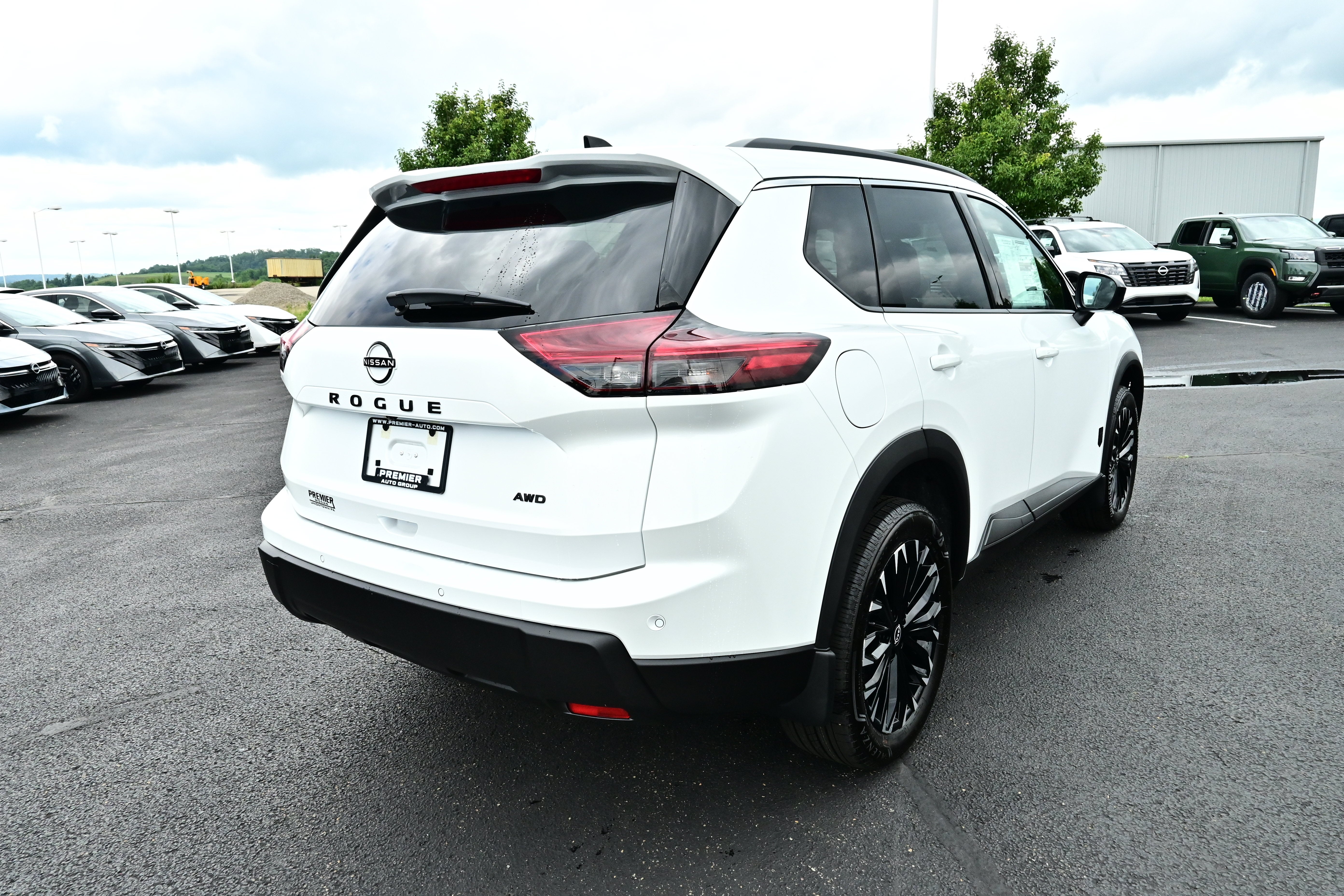 2026 Nissan Rogue Dark Armor™
