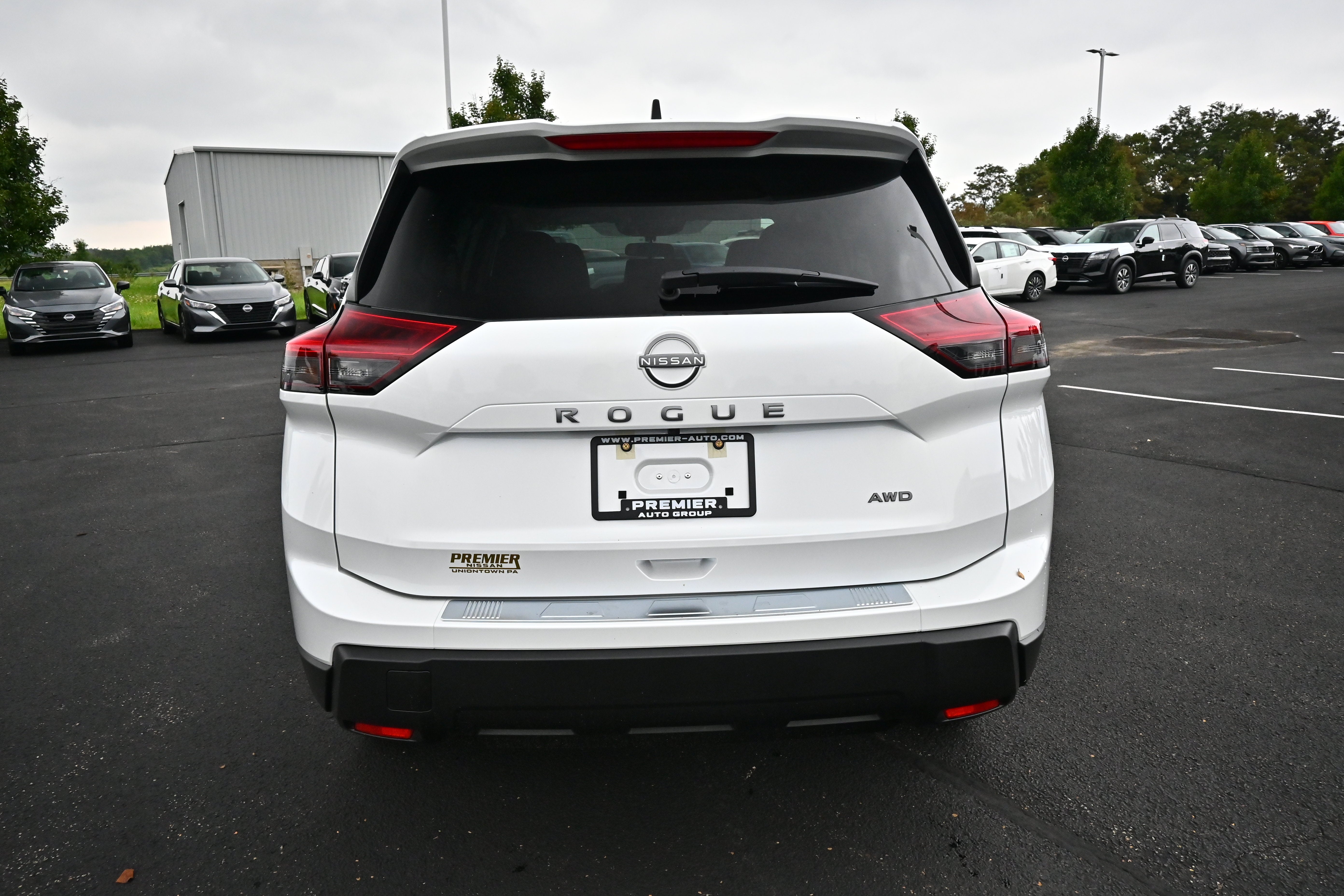2026 Nissan Rogue SV